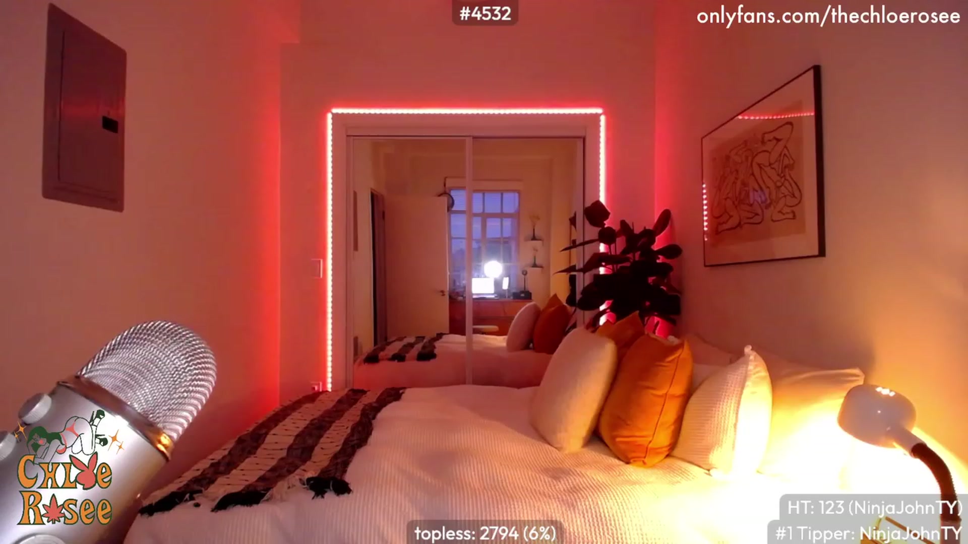 Gallery image thumbnail from ChloeRosee's myfreecams stream on, 07/03/2023, 04:22 image 12 of 20