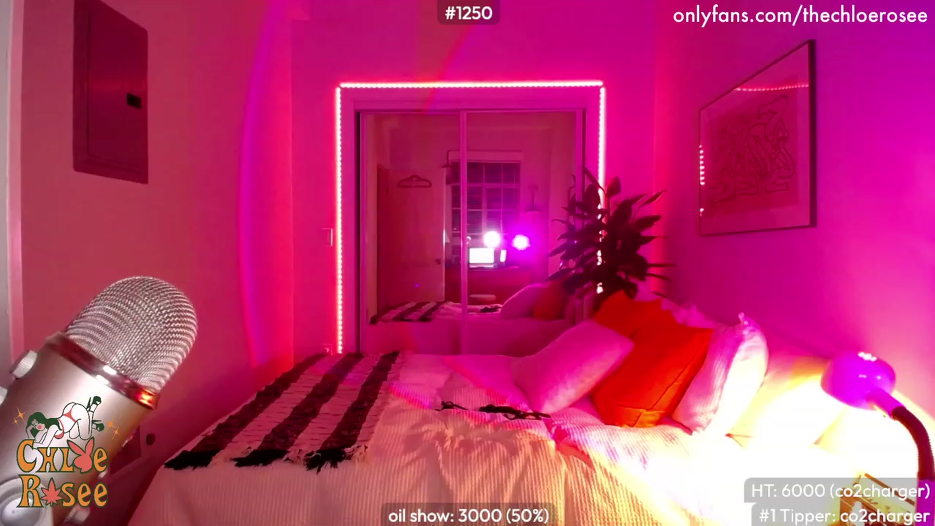 Gallery image thumbnail from ChloeRosee's myfreecams stream on, 07/23/2023, 05:01 image 16 of 20