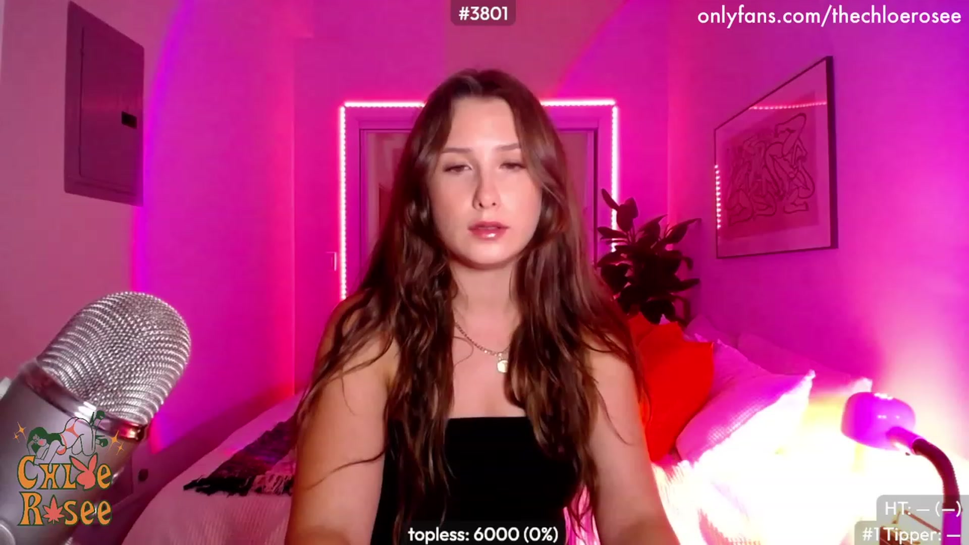 Gallery image thumbnail from ChloeRosee's myfreecams stream on, 08/19/2023, 04:14 image 1 of 20