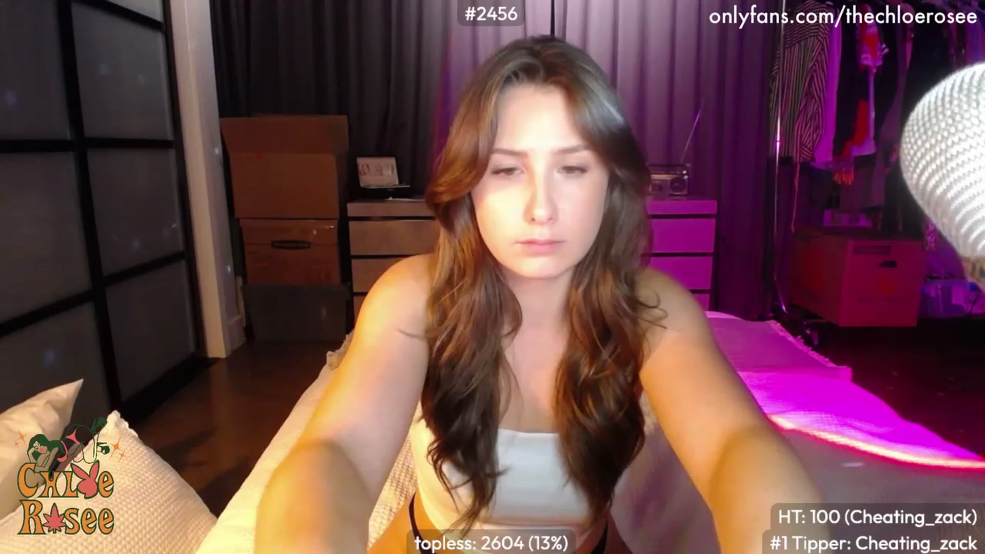 Gallery image thumbnail from ChloeRosee's myfreecams stream on, 09/19/2023, 06:44 image 11 of 20