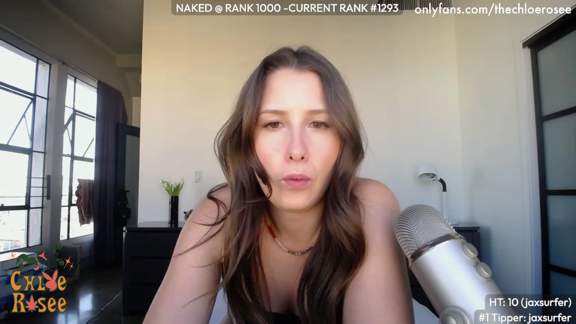 Gallery image thumbnail from ChloeRosee's myfreecams stream on, 10/05/2023, 23:56 image 16 of 20