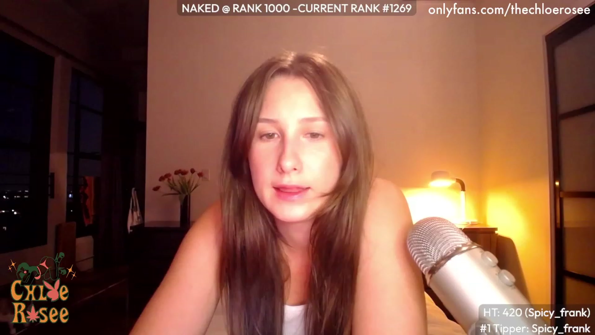 Gallery image thumbnail from ChloeRosee's myfreecams stream on, 10/11/2023, 01:59 image 19 of 20