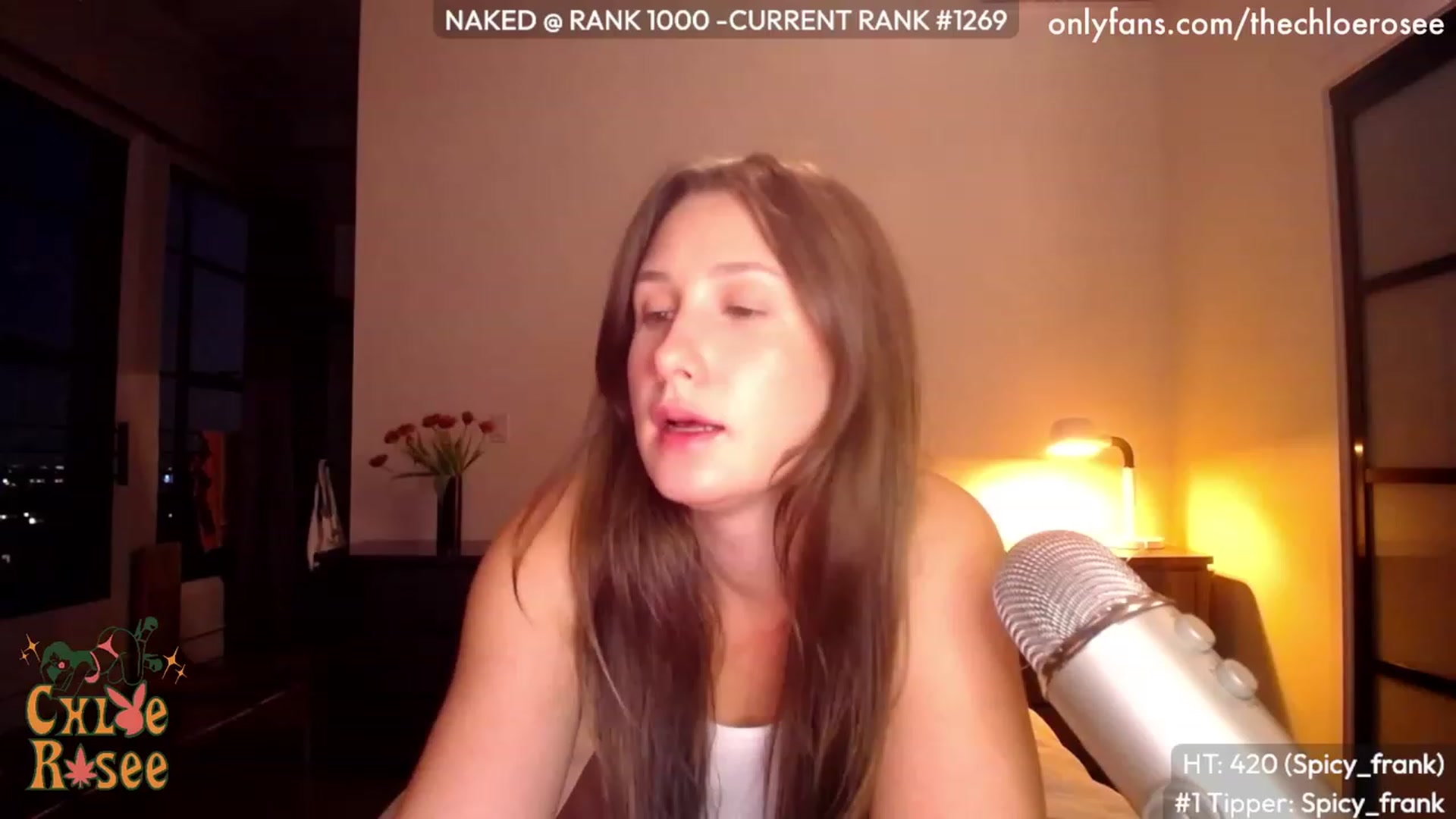 Gallery image thumbnail from ChloeRosee's myfreecams stream on, 10/11/2023, 01:59 image 18 of 20