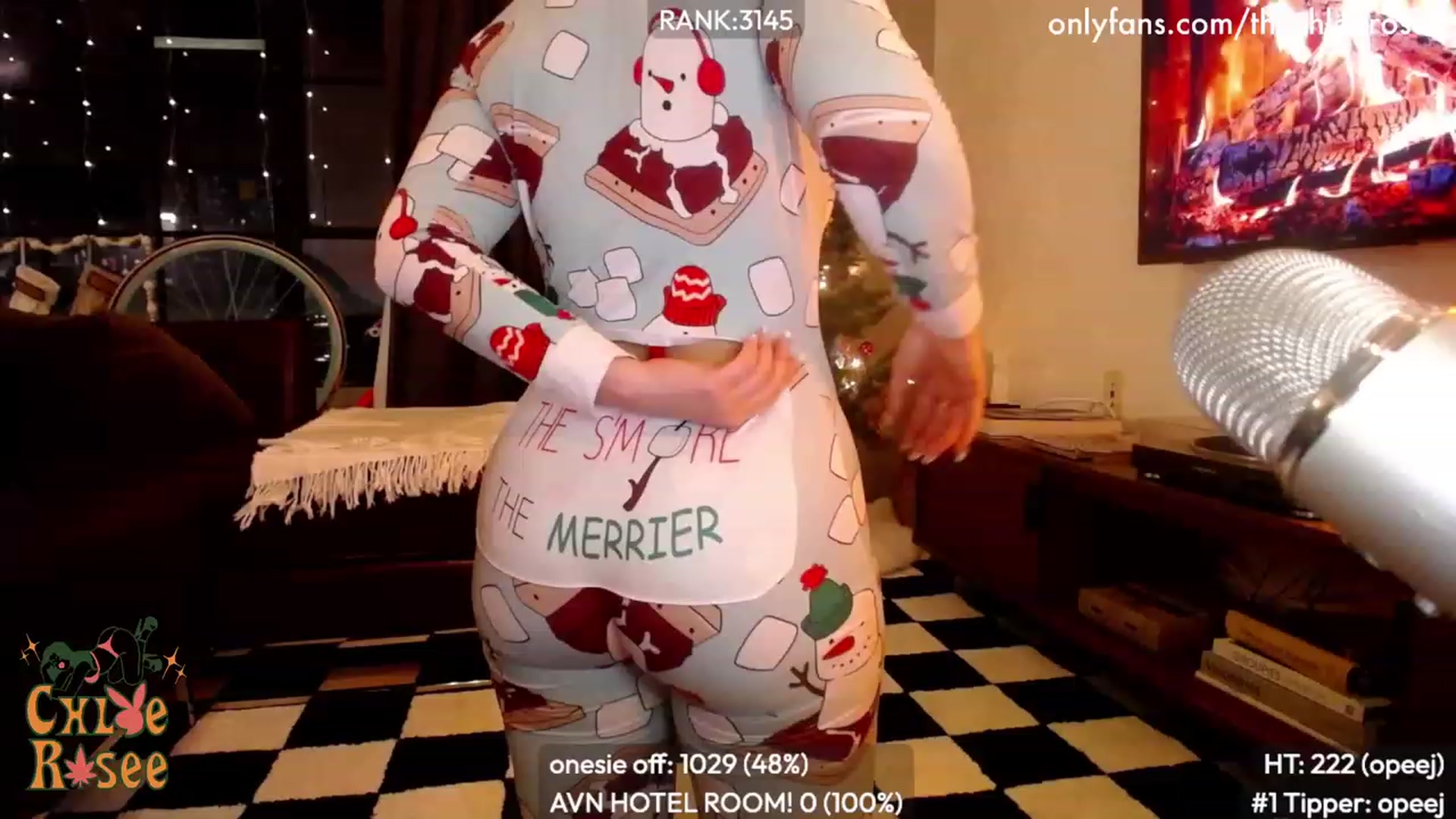 Gallery image thumbnail from ChloeRosee's myfreecams stream on, 12/12/2023, 07:05 image 17 of 20