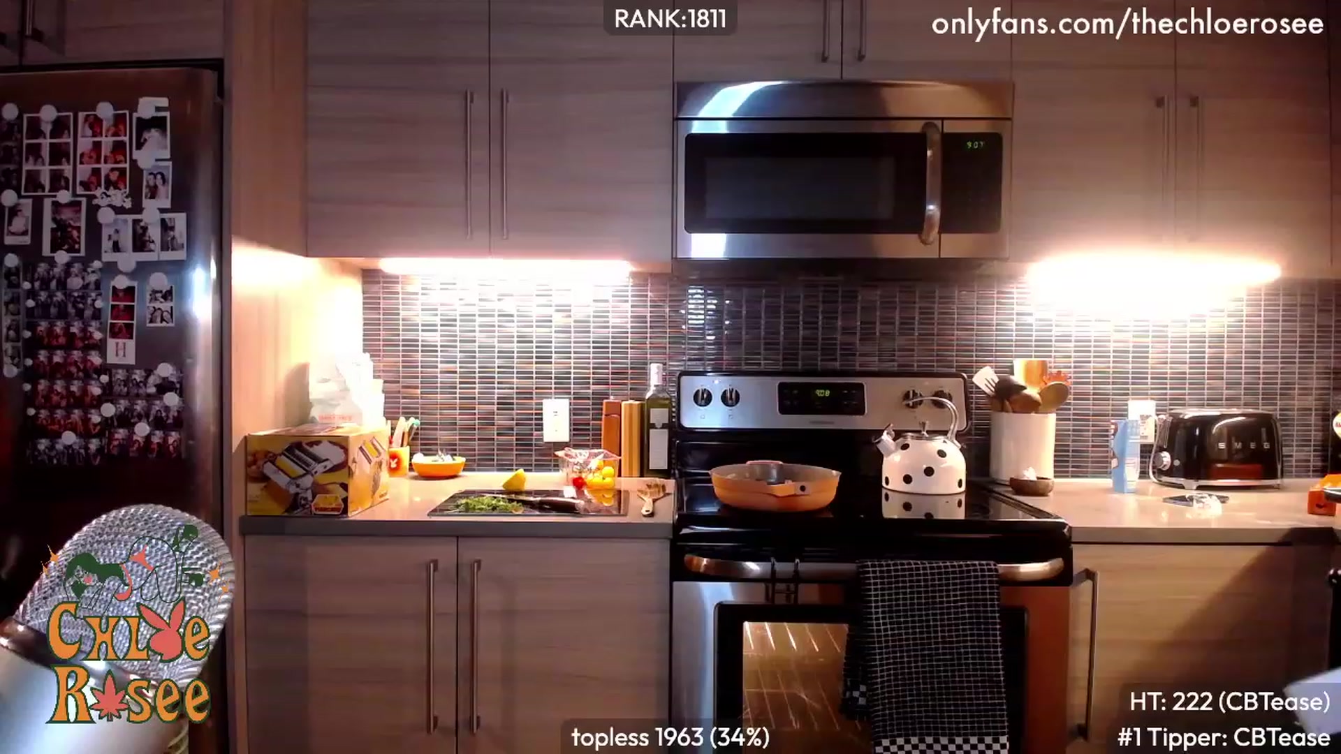 Gallery image thumbnail from ChloeRosee's myfreecams stream on, 02/05/2024, 05:27 image 6 of 20