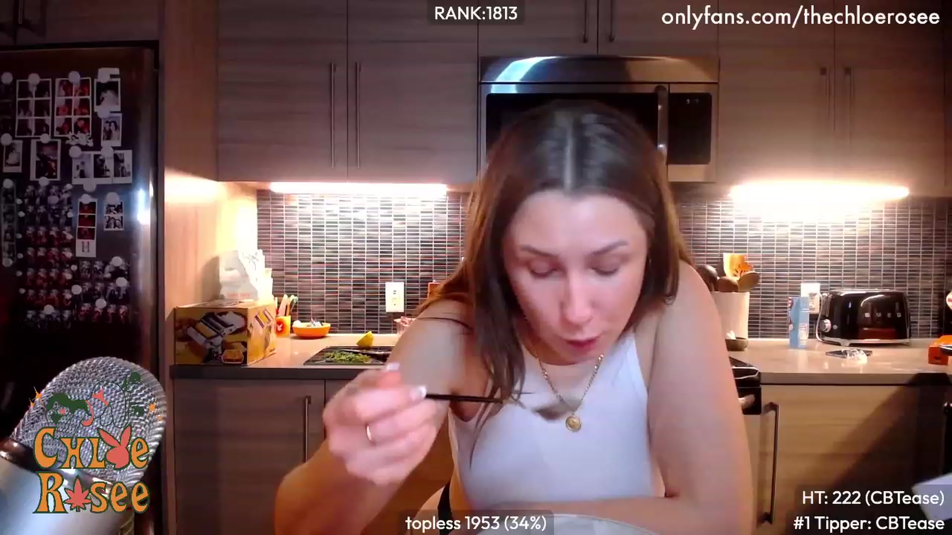 Gallery image thumbnail from ChloeRosee's myfreecams stream on, 02/05/2024, 05:27 image 14 of 20