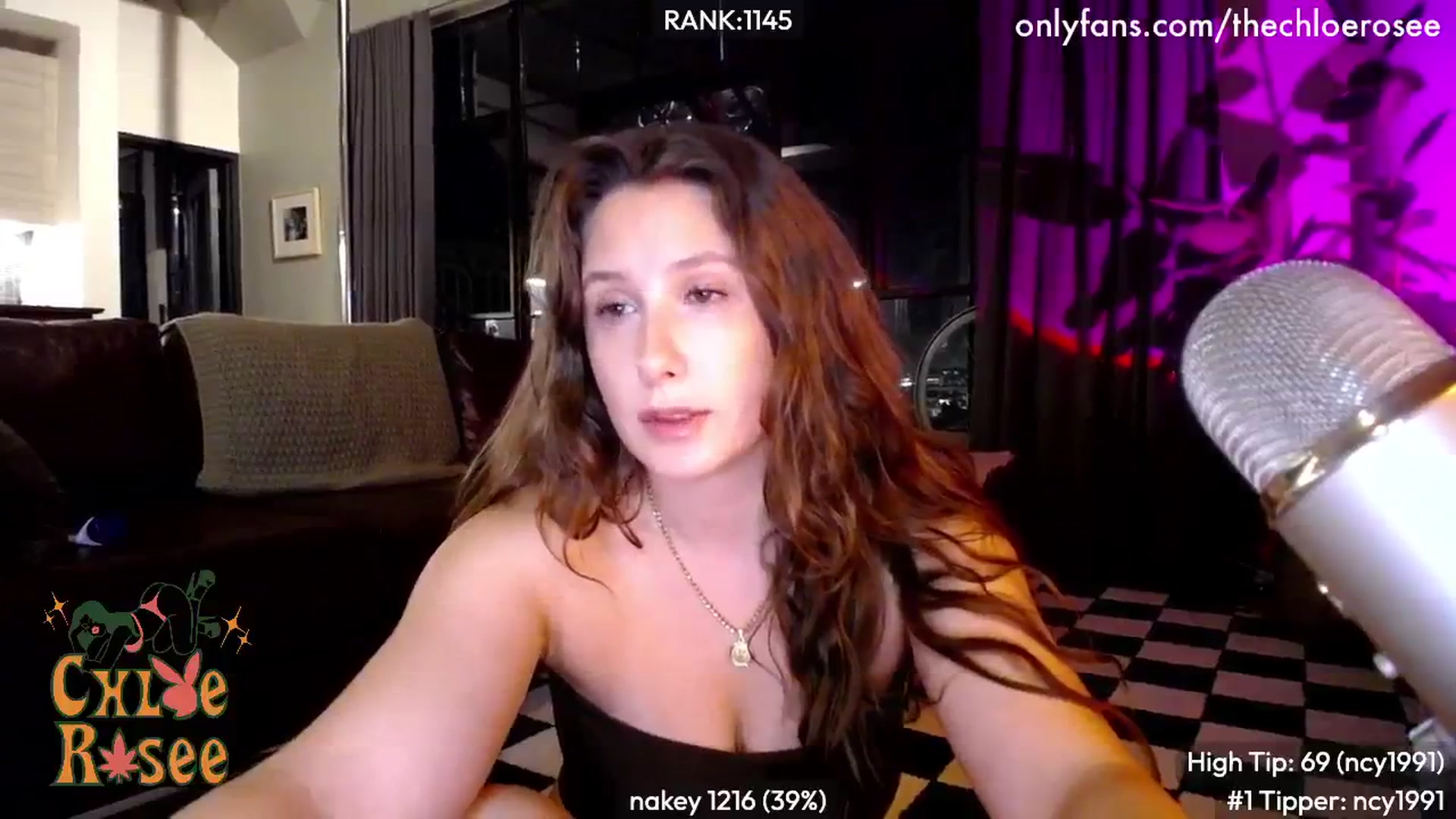 Gallery image thumbnail from ChloeRosee's myfreecams stream on, 07/22/2024, 04:44 image 3 of 20
