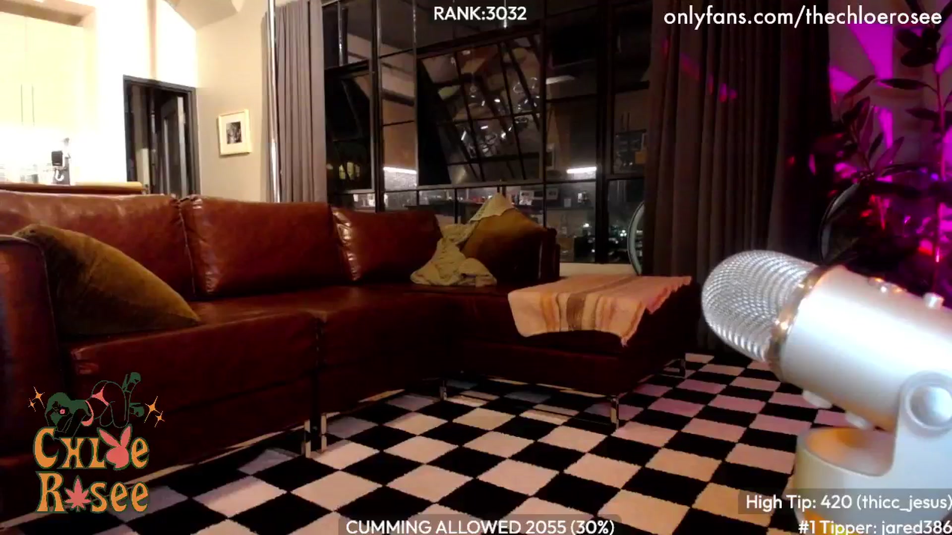 Gallery image thumbnail from ChloeRosee's myfreecams stream on, 08/15/2024, 06:05 image 14 of 20
