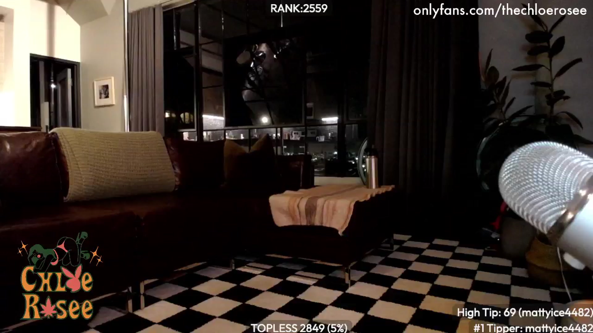 Gallery image thumbnail from ChloeRosee's myfreecams stream on, 08/21/2024, 04:10 image 10 of 20