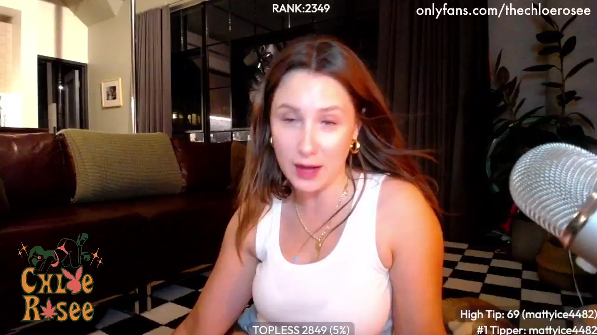 Gallery image thumbnail from ChloeRosee's myfreecams stream on, 08/21/2024, 05:13 image 8 of 20