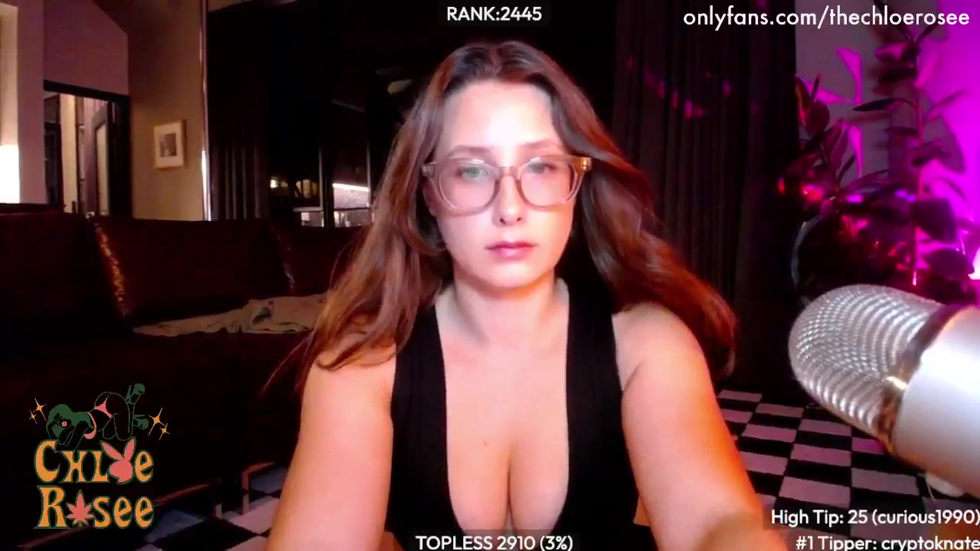 Gallery image thumbnail from ChloeRosee's myfreecams stream on, 08/22/2024, 04:39 image 15 of 20