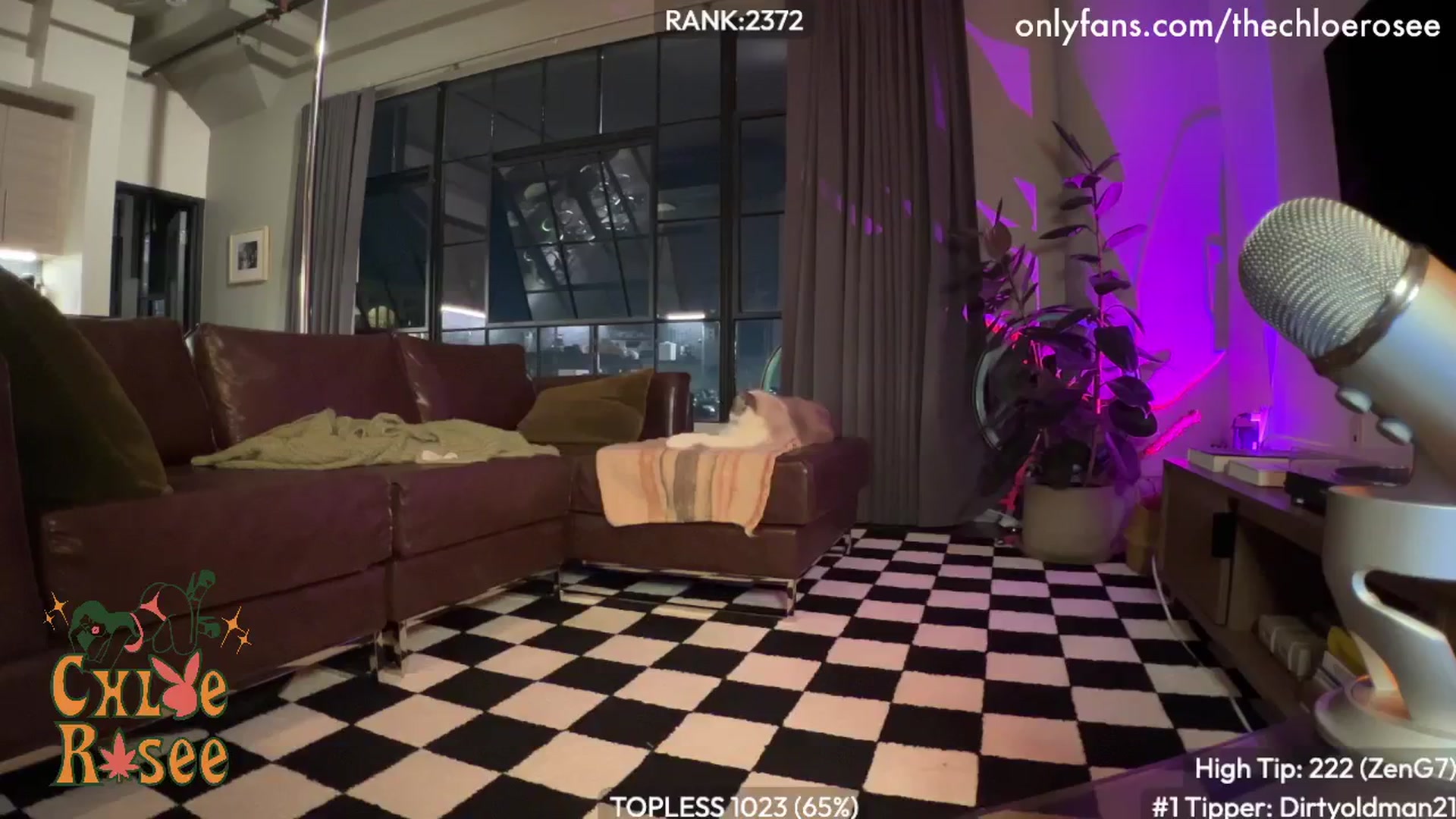 Gallery image thumbnail from ChloeRosee's myfreecams stream on, 08/25/2024, 05:31 image 18 of 20