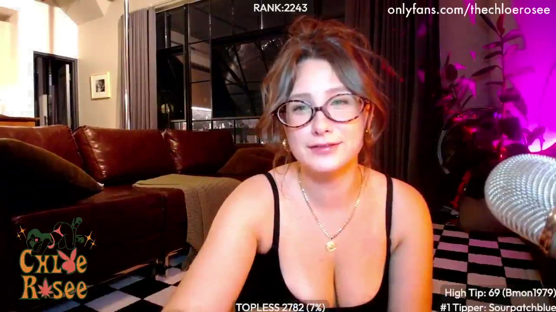 Gallery image thumbnail from ChloeRosee's myfreecams stream on, 08/28/2024, 06:04 image 8 of 20