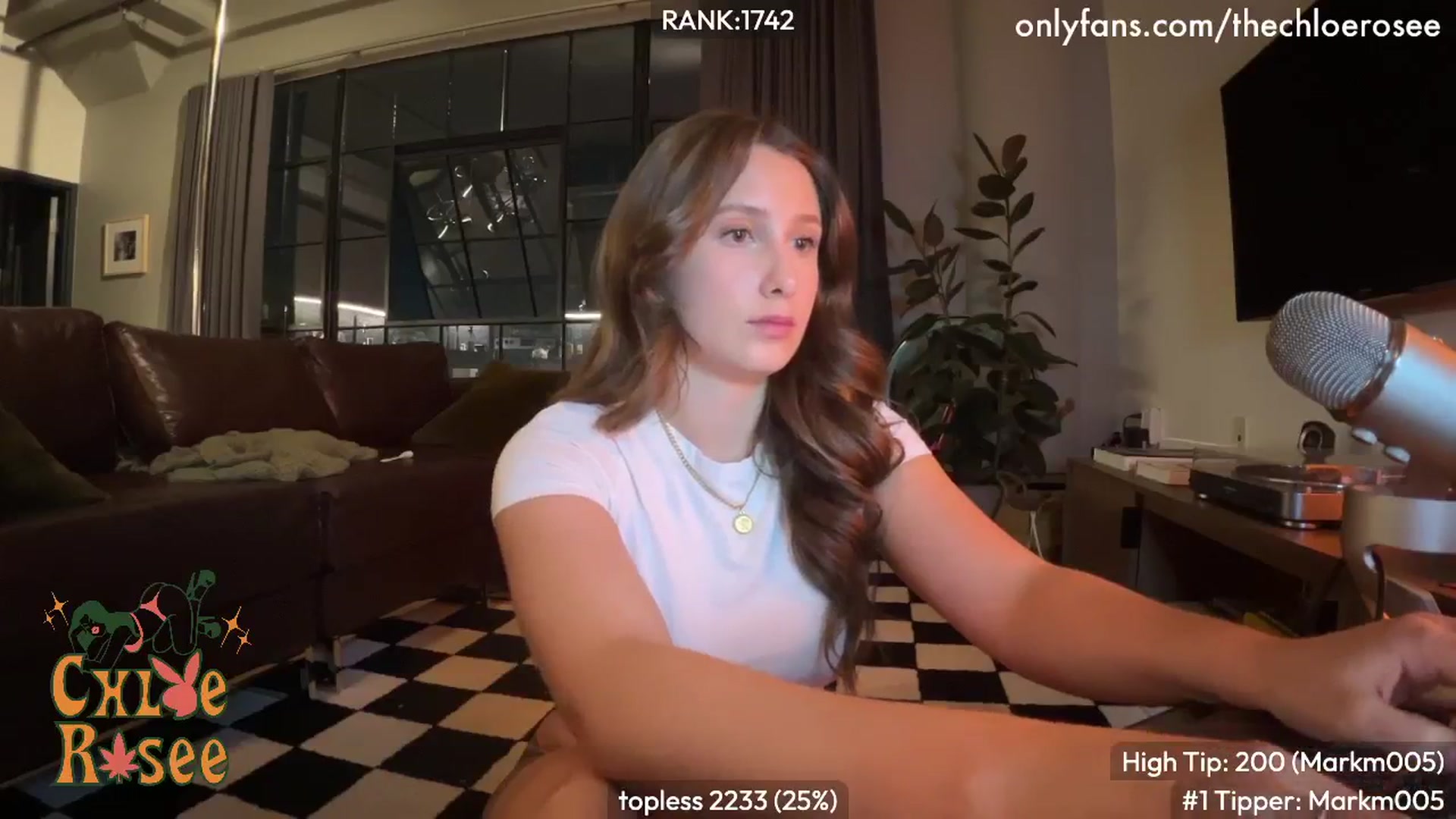 Gallery image thumbnail from ChloeRosee's myfreecams stream on, 09/03/2024, 05:19 image 10 of 20