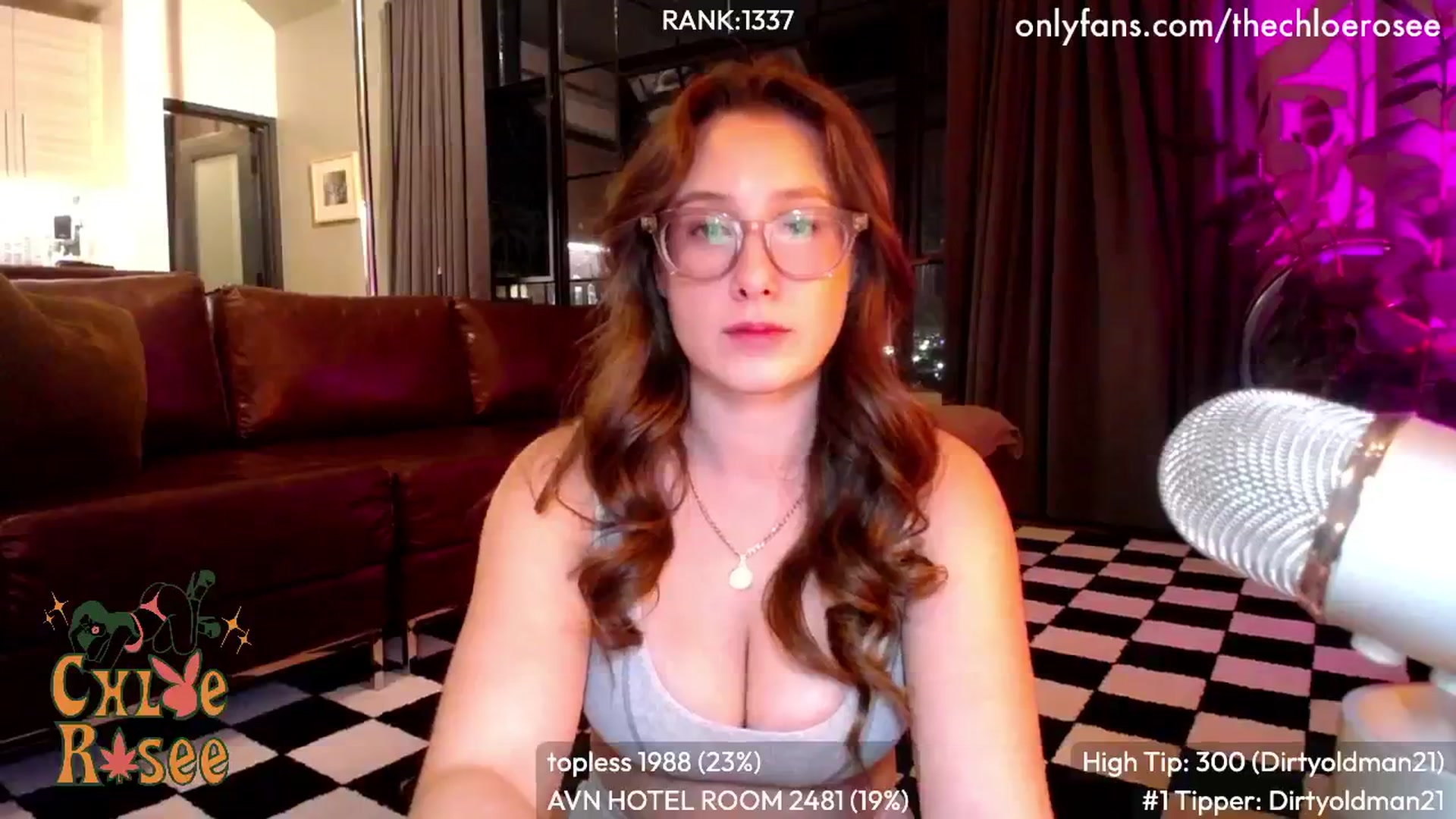 Gallery image thumbnail from ChloeRosee's myfreecams stream on, 11/07/2024, 04:51 image 11 of 20