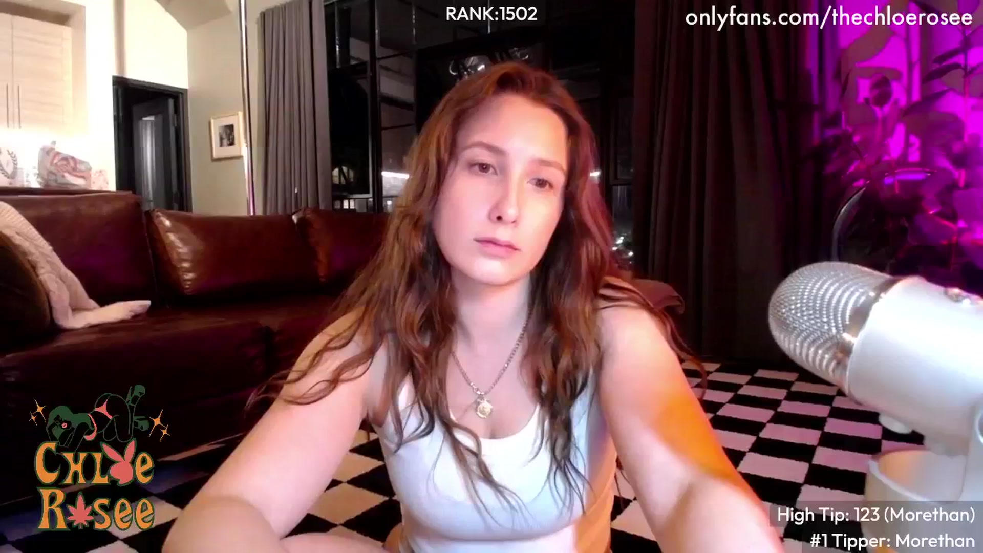 Gallery image thumbnail from ChloeRosee's myfreecams stream on, 11/08/2024, 06:01 image 12 of 20