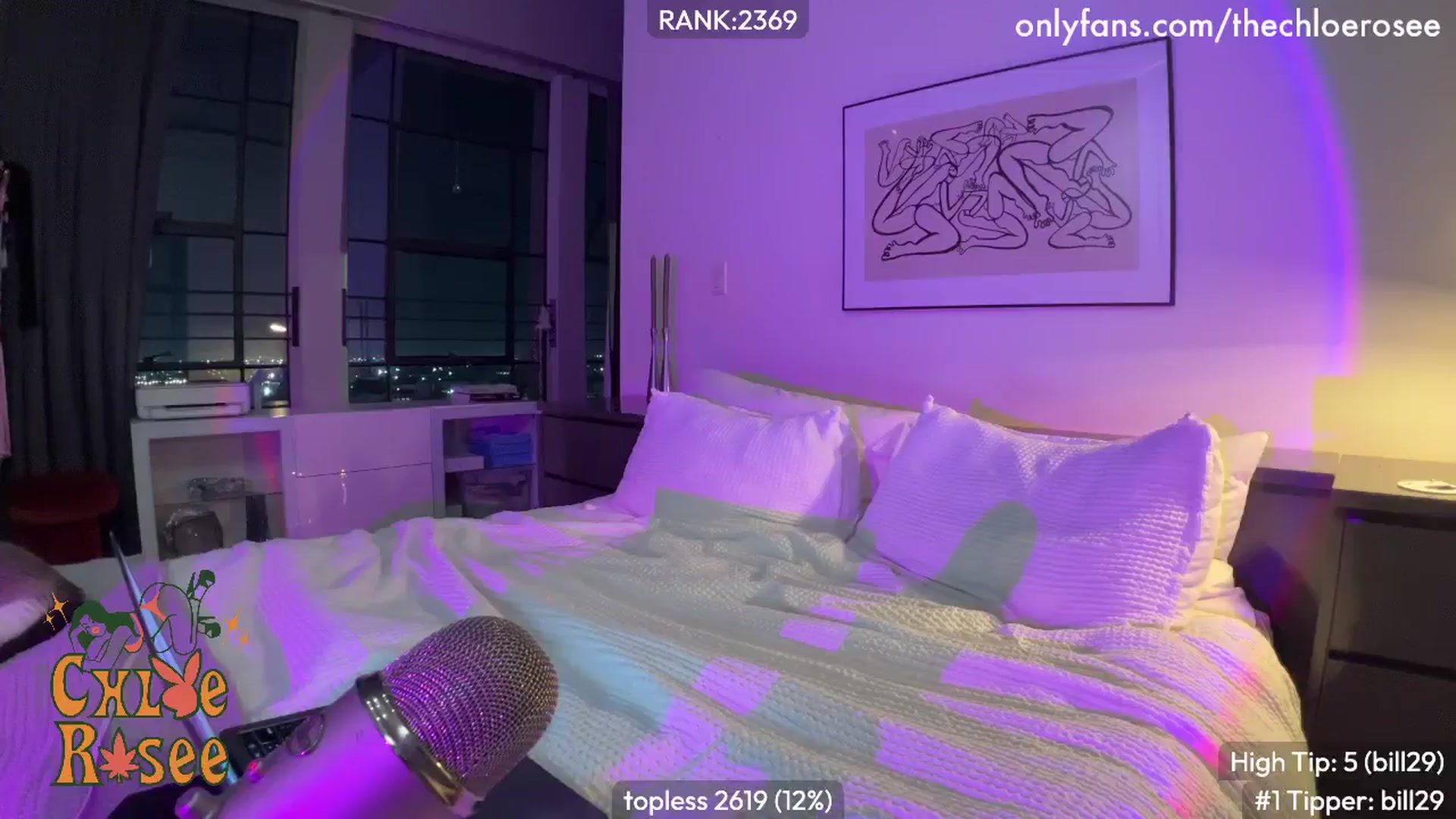 Gallery image thumbnail from ChloeRosee's myfreecams stream on, 11/19/2024, 05:39 image 9 of 20