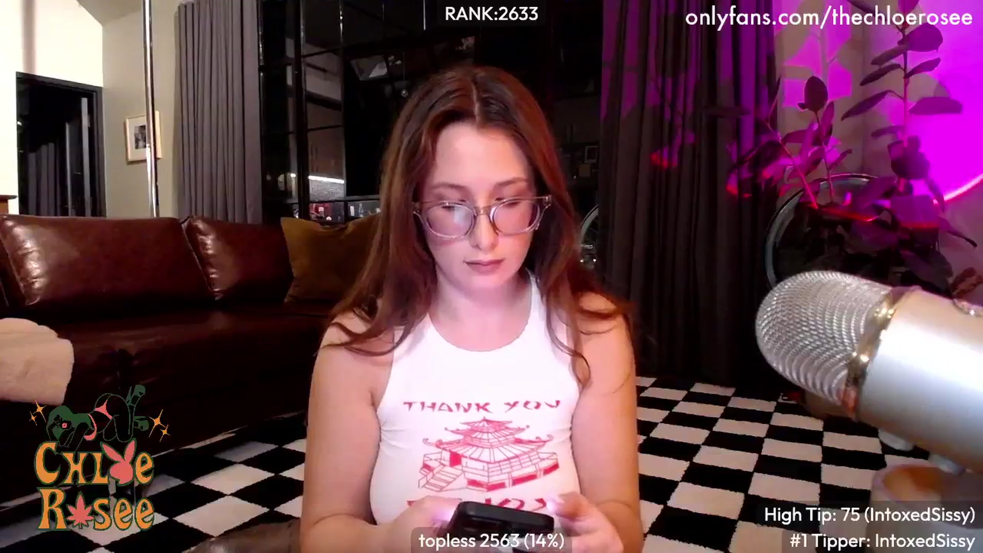 Gallery image thumbnail from ChloeRosee's myfreecams stream on, 12/01/2024, 06:44 image 10 of 20
