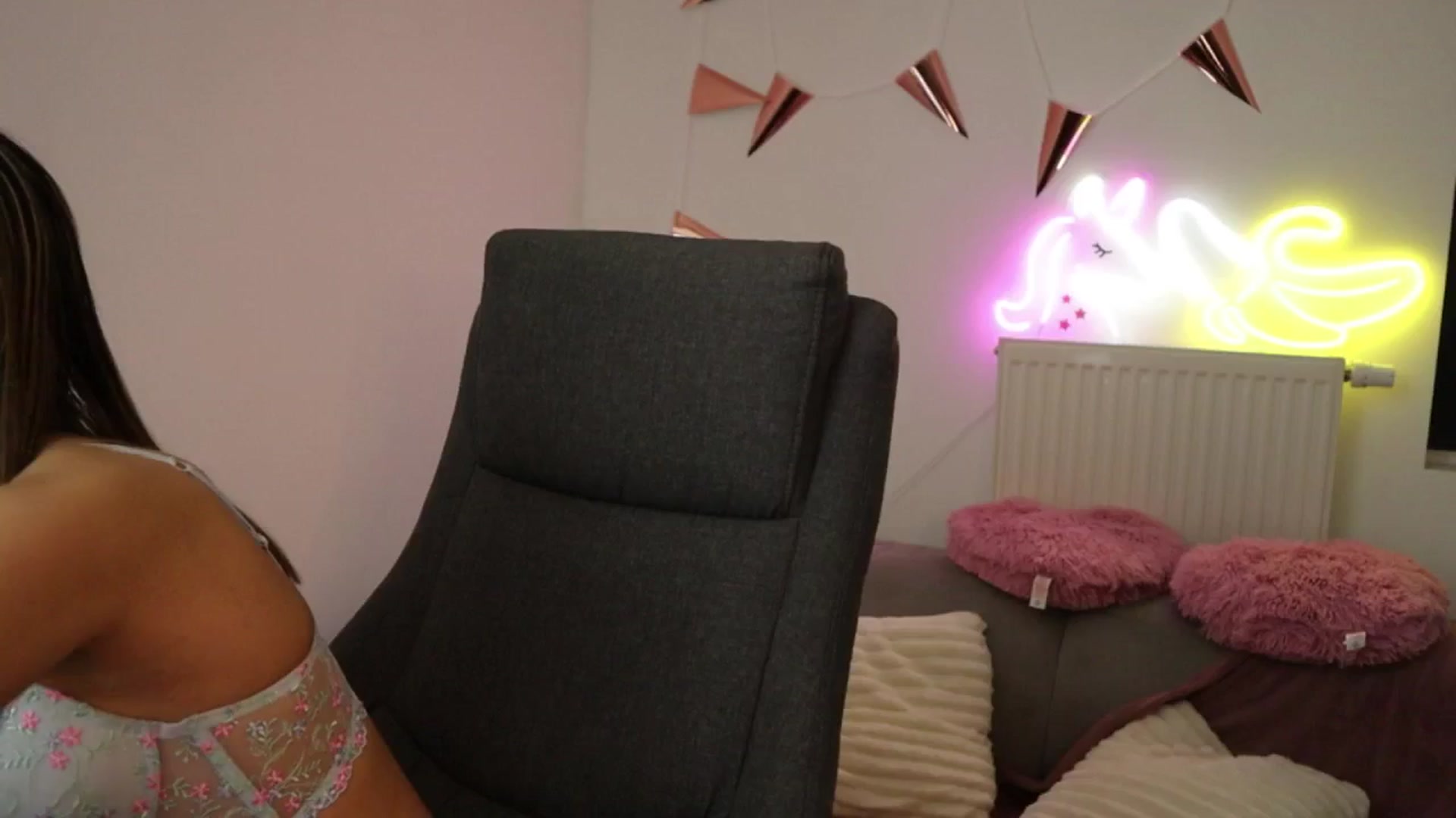 Gallery image thumbnail from ChloeVibes's myfreecams stream on, 04/11/2025, 02:36 image 19 of 20
