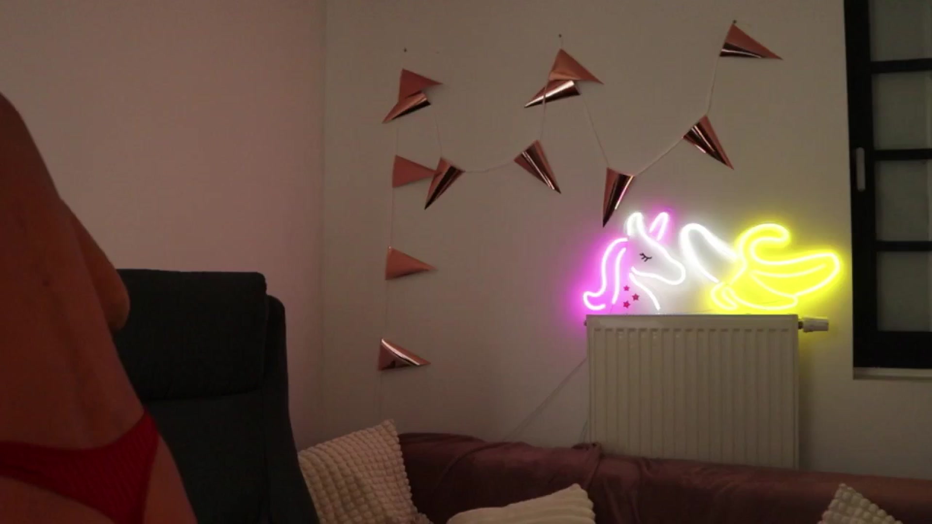 Gallery image thumbnail from ChloeVibes's myfreecams stream on, 04/11/2025, 22:25 image 18 of 20