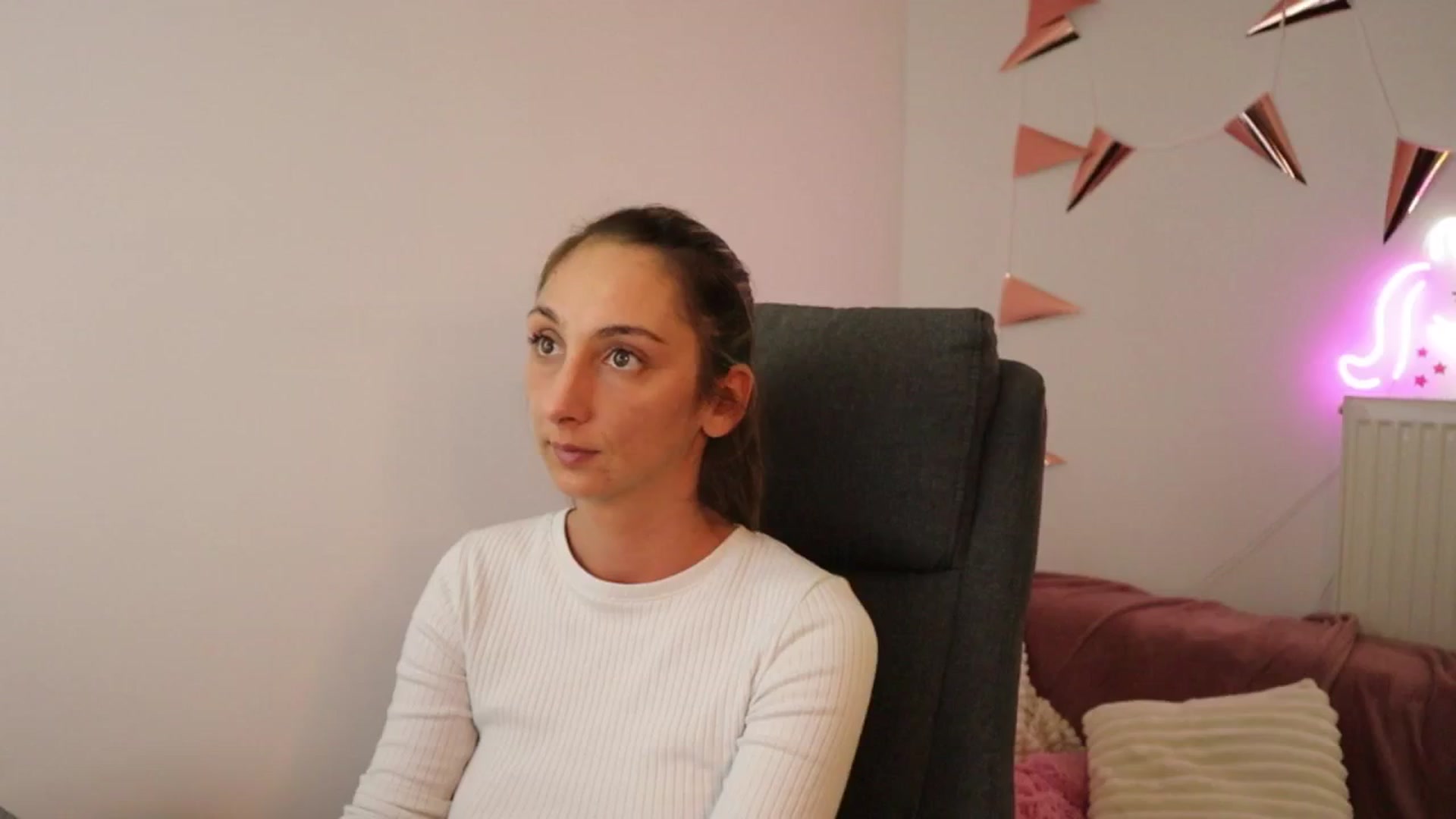 Gallery image thumbnail from ChloeVibes's myfreecams stream on, 04/11/2025, 22:25 image 12 of 20