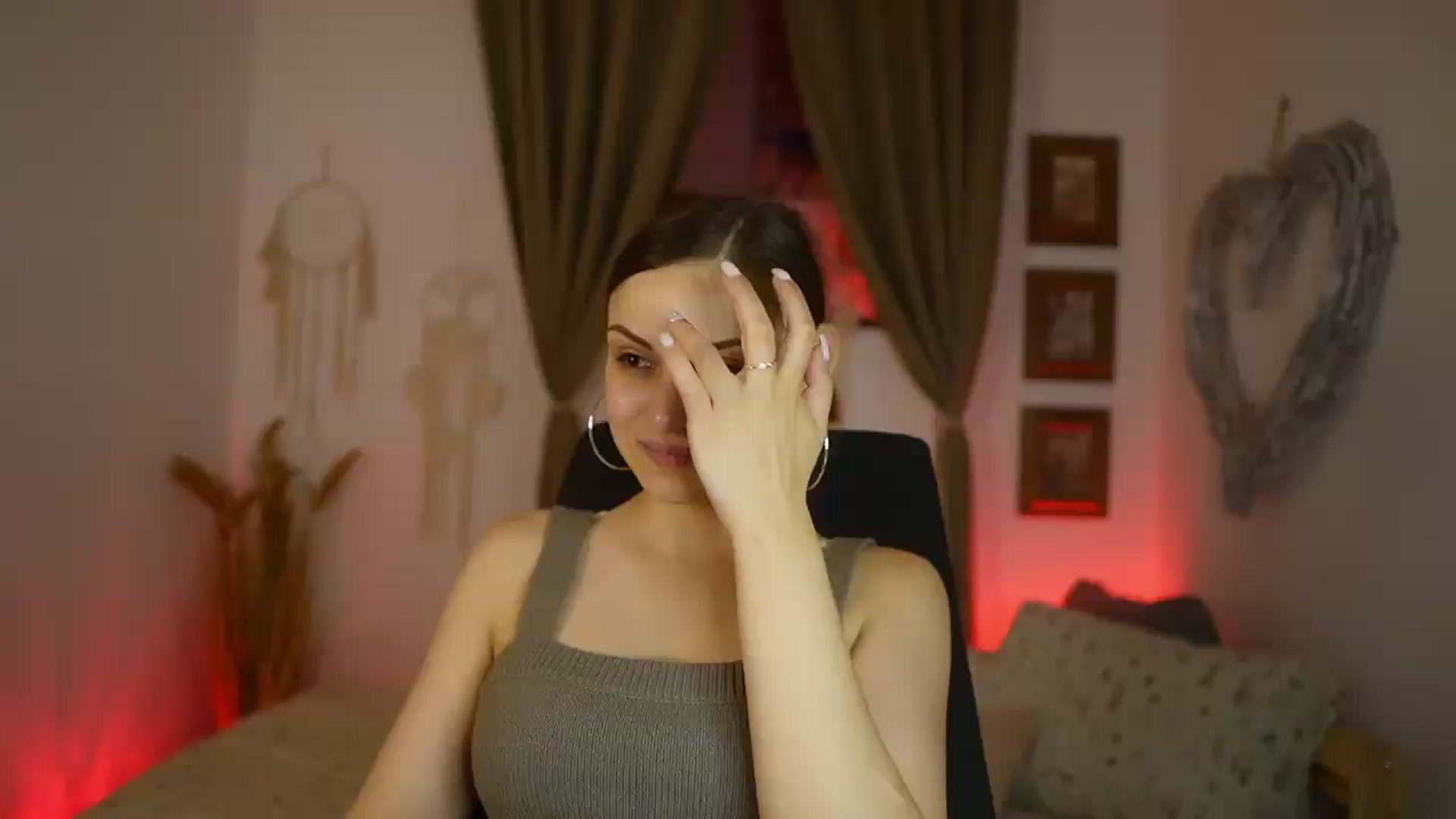 Gallery image thumbnail from Chloe_Cane's myfreecams stream on, 08/06/2026, 22:48 image 10 of 20