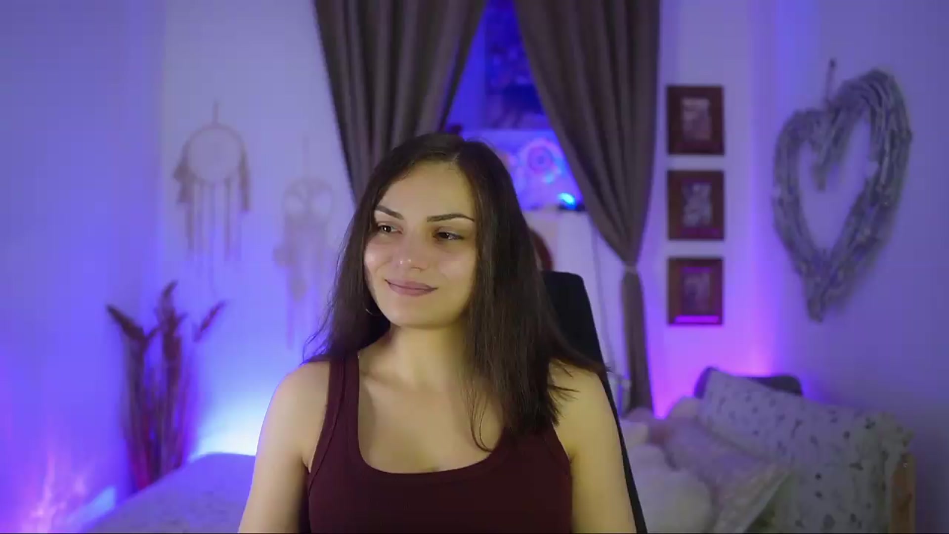 Gallery image thumbnail from Chloe_Cane's myfreecams stream on, 09/17/2026, 22:04 image 10 of 20