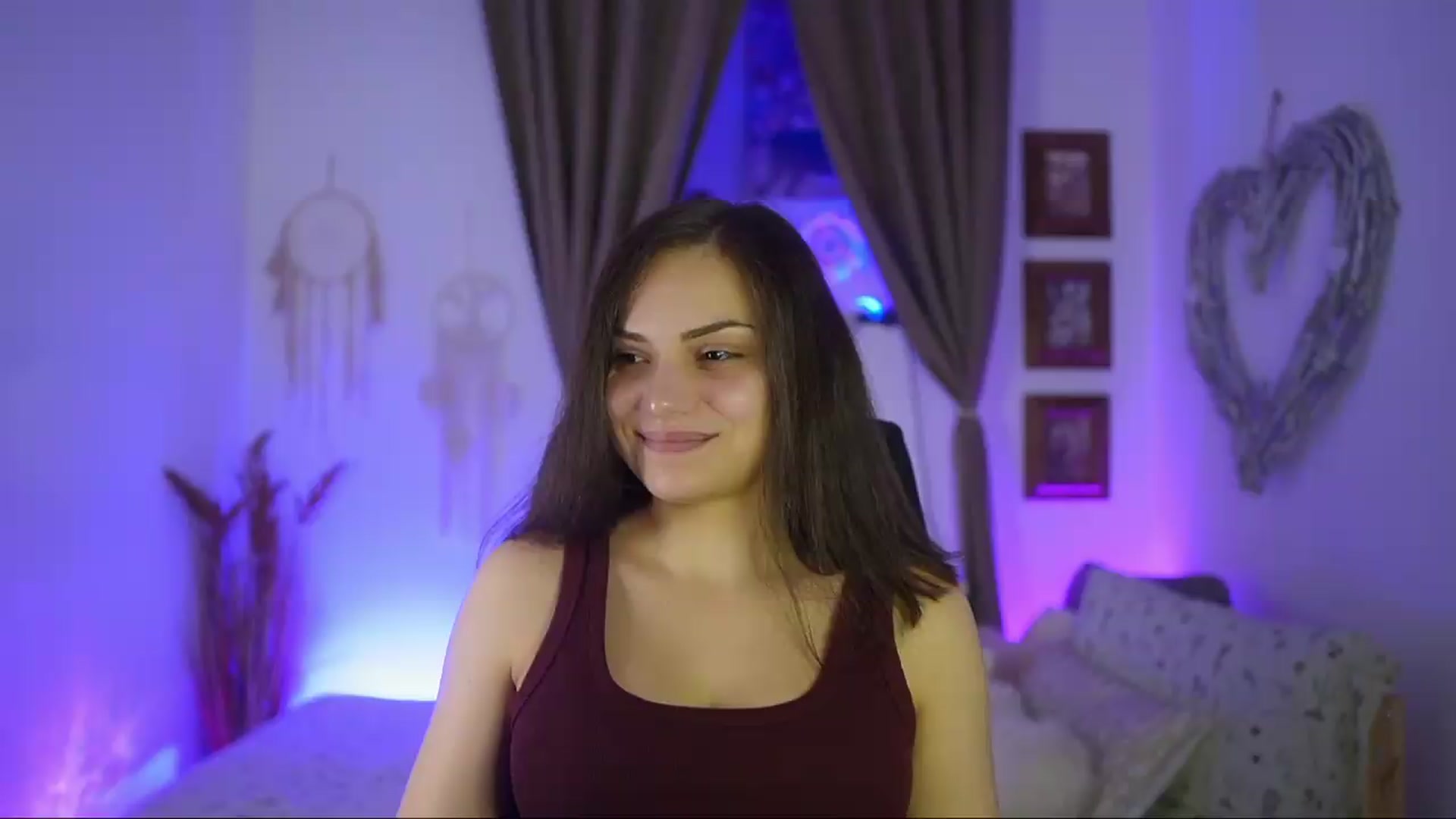 Gallery image thumbnail from Chloe_Cane's myfreecams stream on, 09/17/2026, 22:04 image 9 of 20