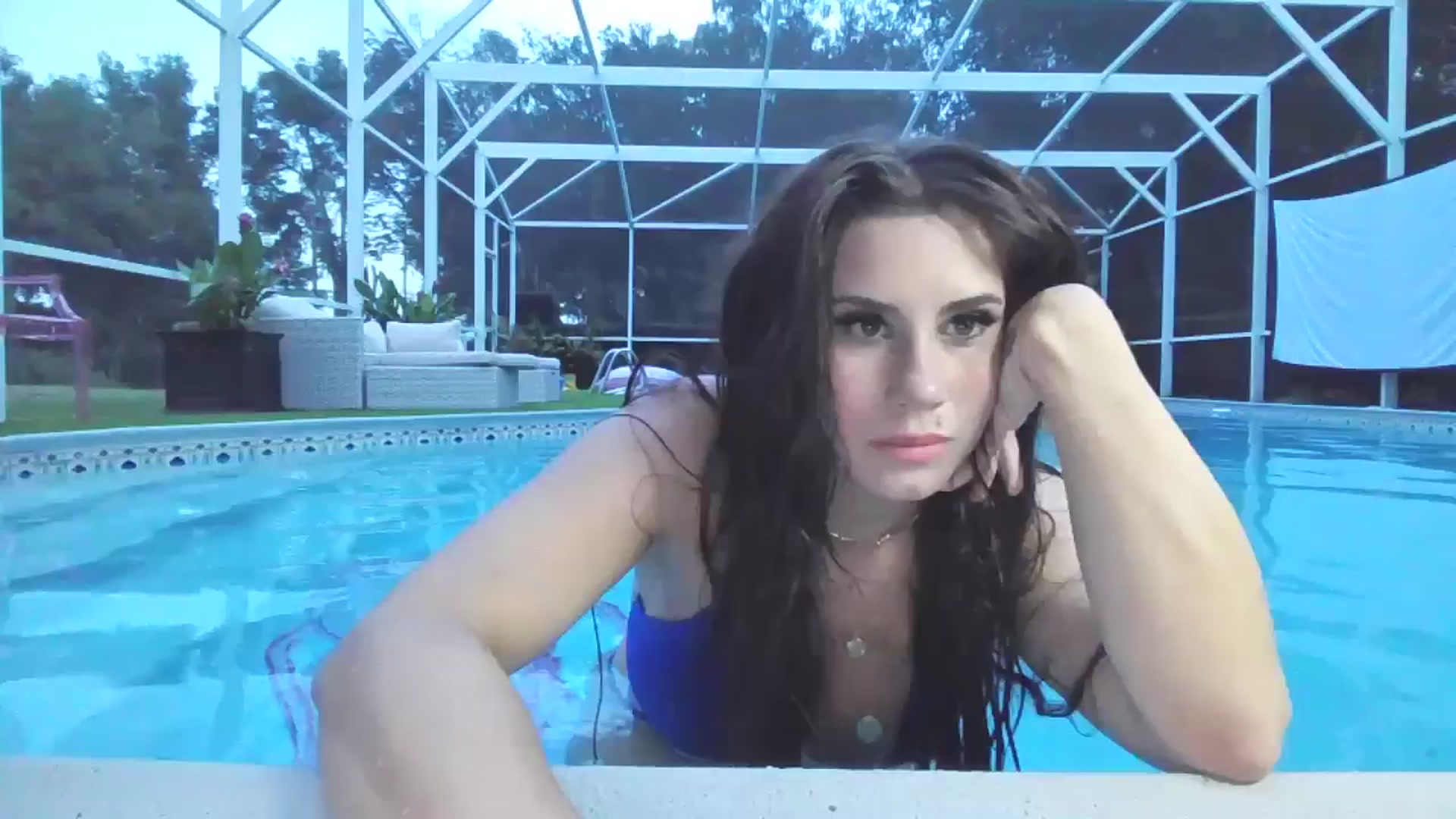 Gallery image thumbnail from Chloe_Lamb's myfreecams stream on, 07/21/2024, 24:18 image 15 of 20