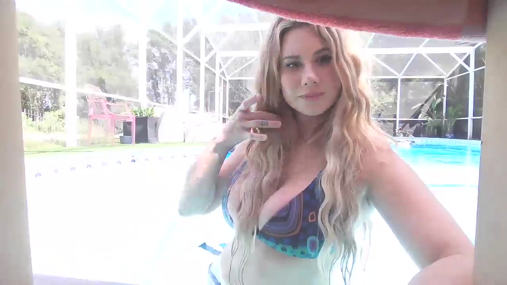 Gallery image thumbnail from Chloe_Lamb's myfreecams stream on, 04/04/2025, 18:46 image 16 of 20