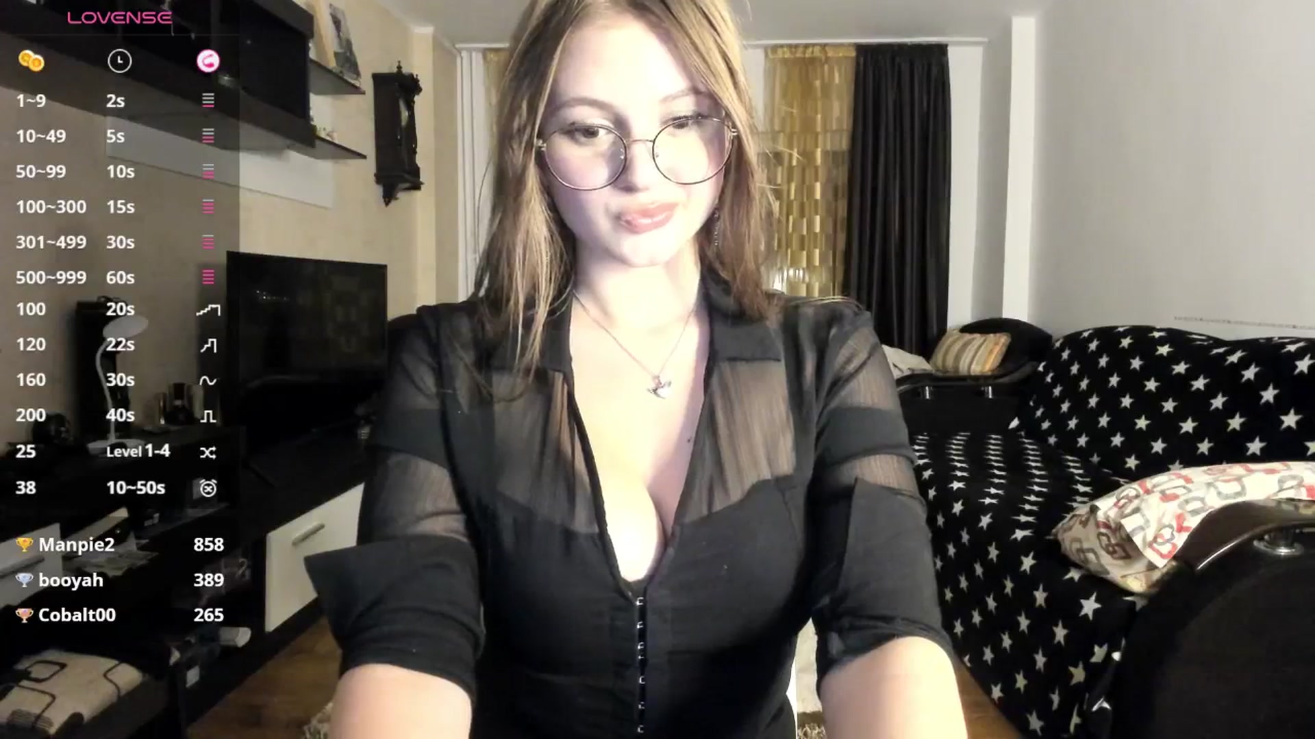 Gallery image thumbnail from Chloecrush's myfreecams stream on, 09/17/2025, 22:15 image 17 of 20