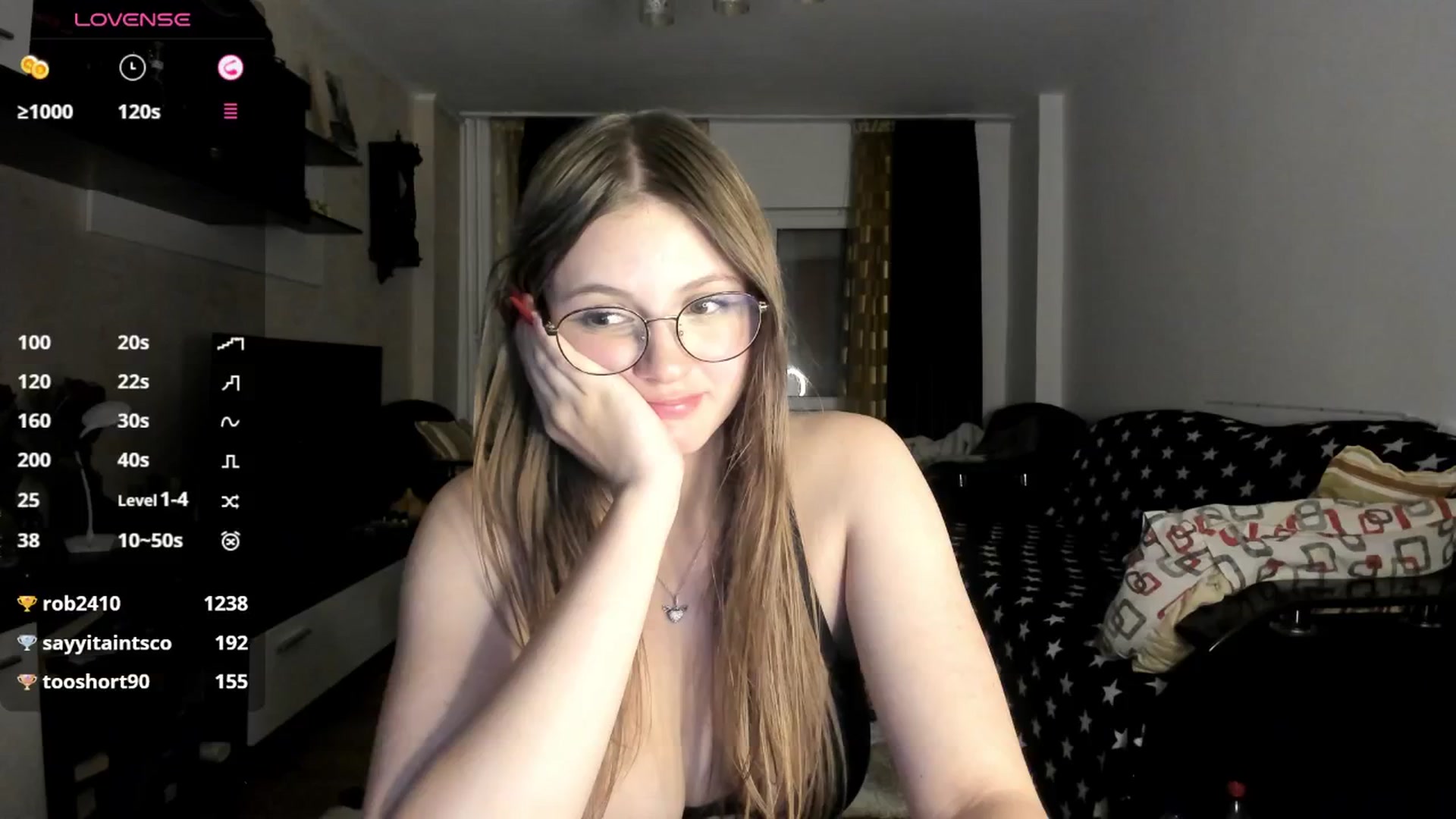 Gallery image thumbnail from Chloecrush's myfreecams stream on, 09/22/2025, 03:22 image 16 of 20