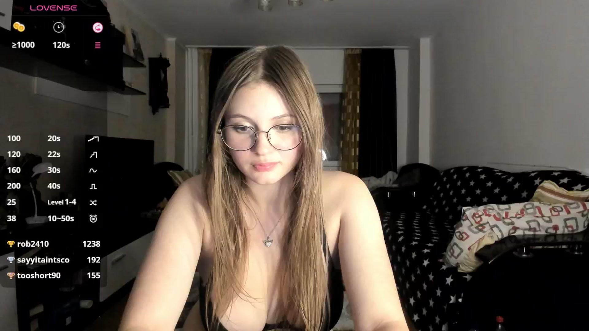 Gallery image thumbnail from Chloecrush's myfreecams stream on, 09/22/2025, 03:22 image 12 of 20