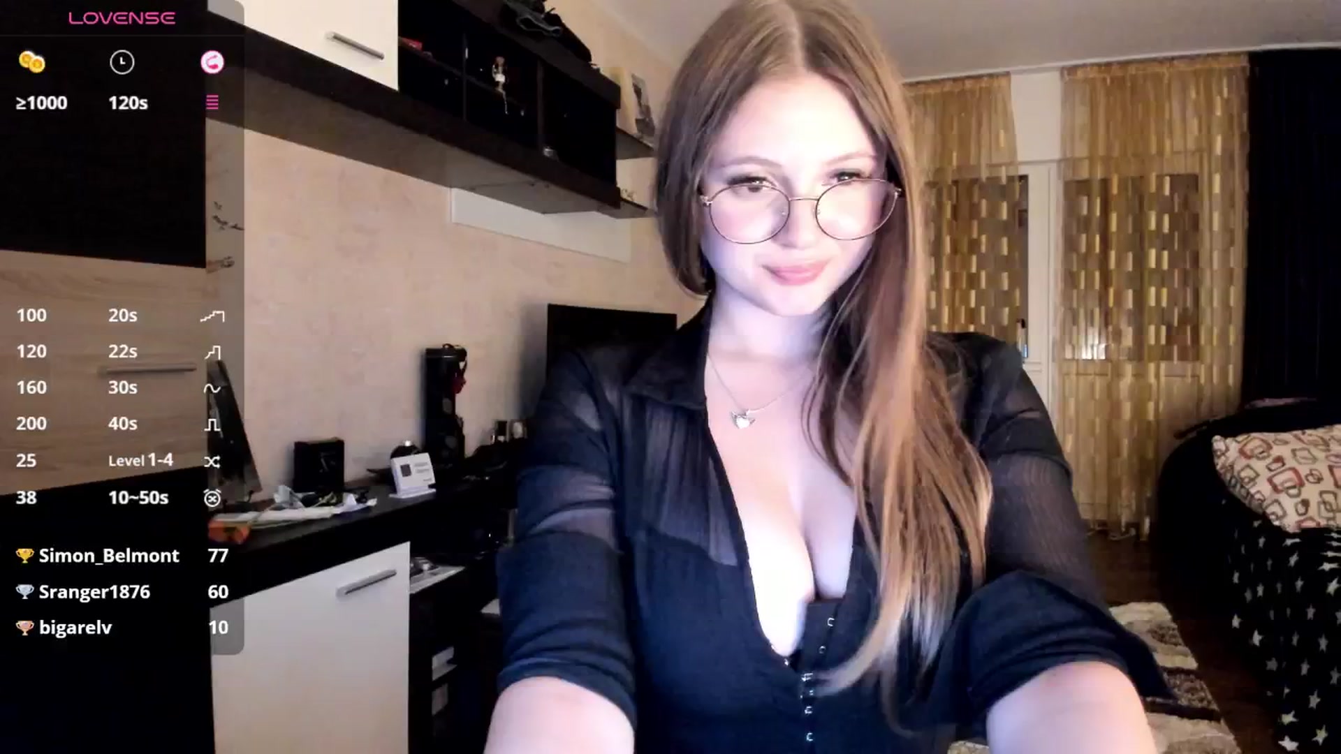 Gallery image thumbnail from Chloecrush's myfreecams stream on, 09/27/2025, 21:38 image 3 of 20