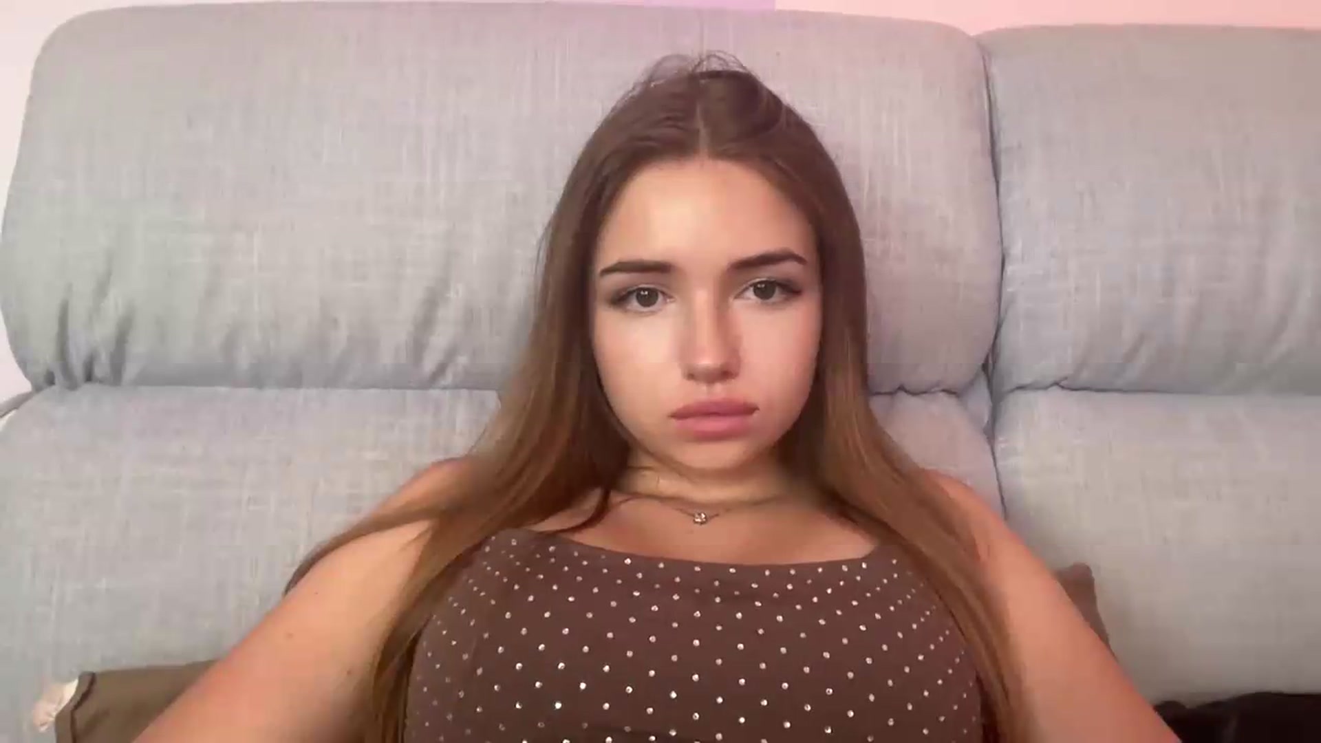 Gallery image thumbnail from ChloeeStar's myfreecams stream on, 08/10/2026, 11:20 image 4 of 20