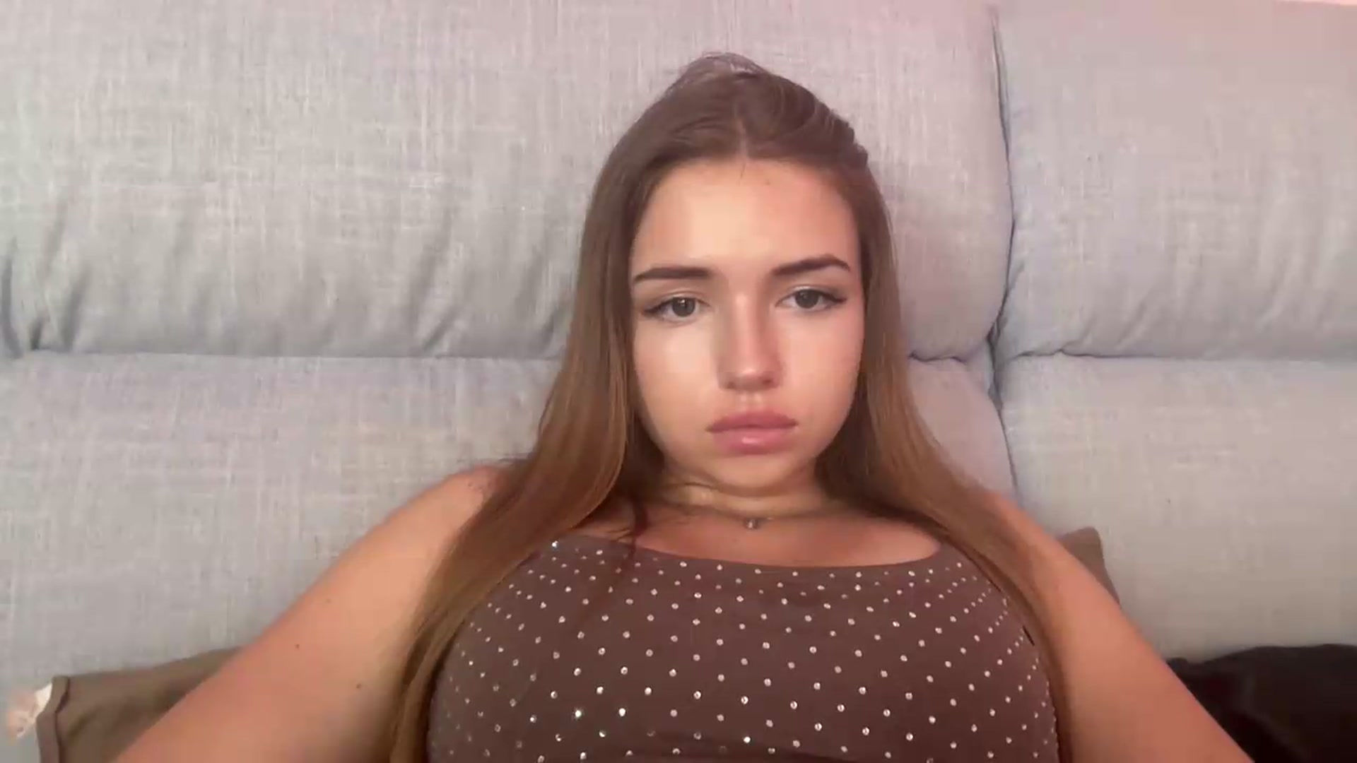 Gallery image thumbnail from ChloeeStar's myfreecams stream on, 08/10/2026, 11:20 image 19 of 20