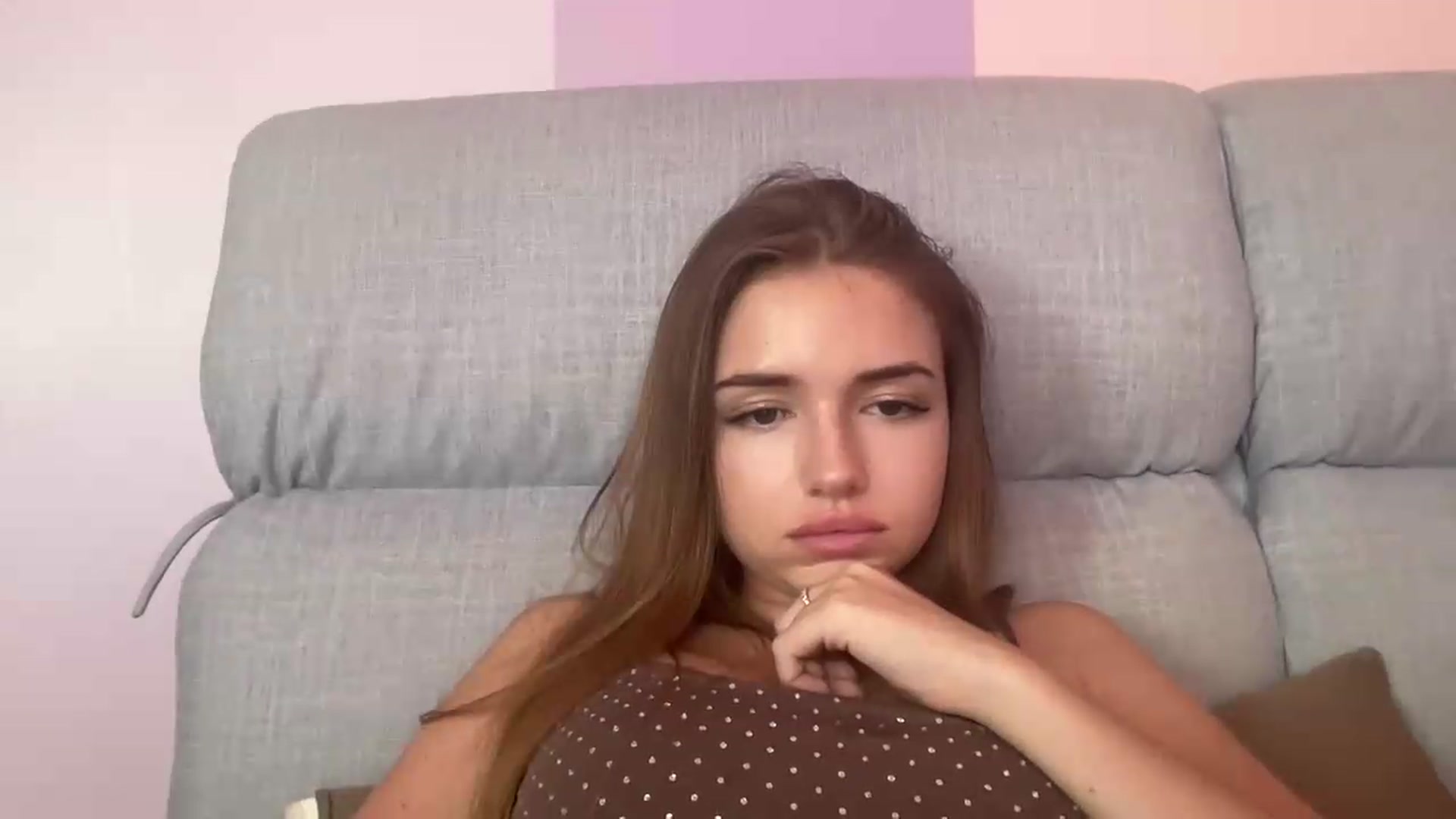 Gallery image thumbnail from ChloeeStar's myfreecams stream on, 08/10/2026, 12:18 image 15 of 20