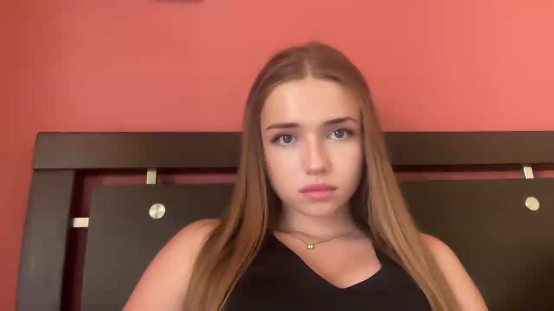 Gallery image thumbnail from ChloeeStar's myfreecams stream on, 08/11/2026, 11:45 image 7 of 20