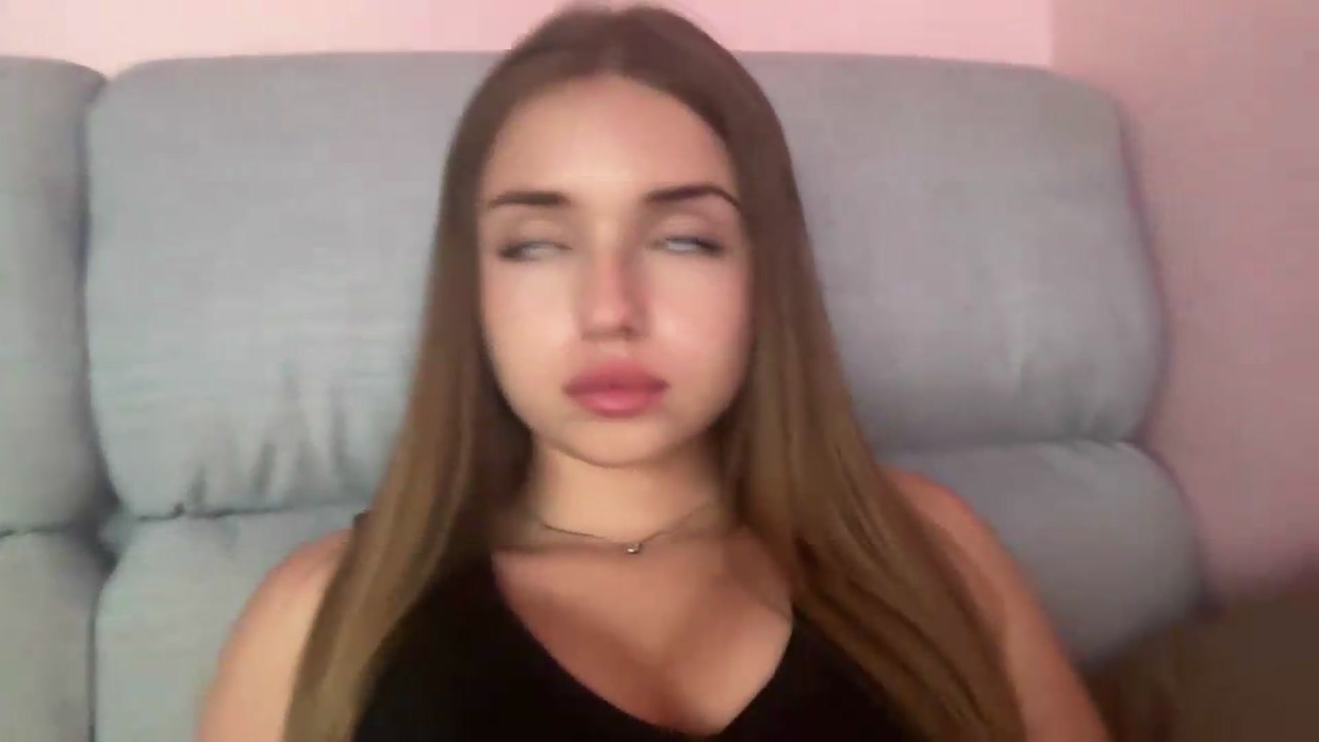 Gallery image thumbnail from ChloeeStar's myfreecams stream on, 08/11/2026, 16:18 image 10 of 20