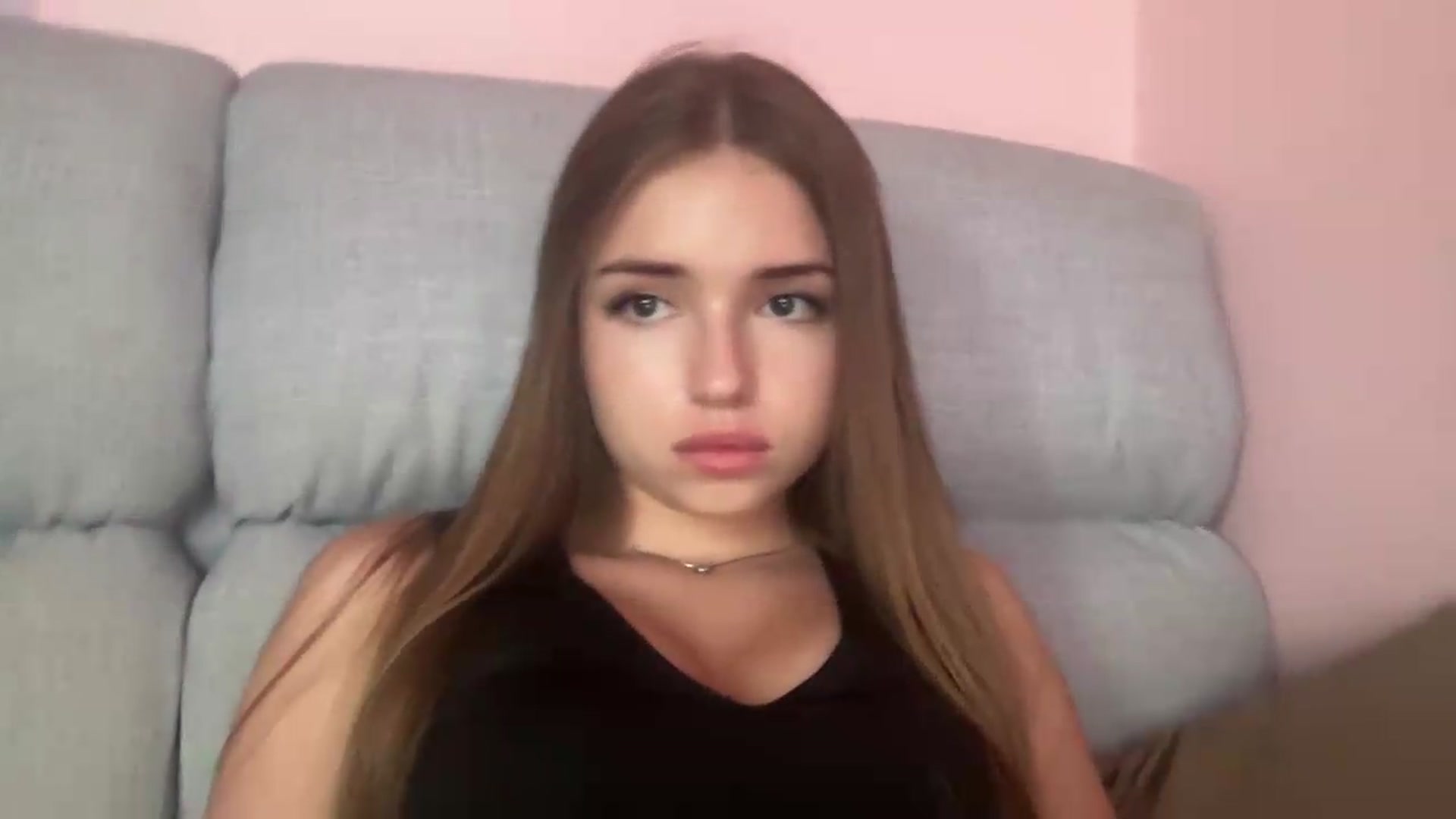 Gallery image thumbnail from ChloeeStar's myfreecams stream on, 08/11/2026, 16:38 image 11 of 20
