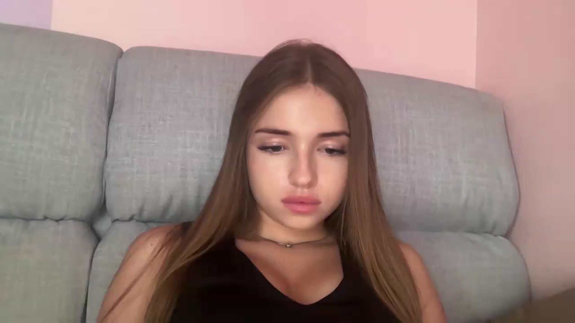 Gallery image thumbnail from ChloeeStar's myfreecams stream on, 08/11/2026, 16:38 image 17 of 20