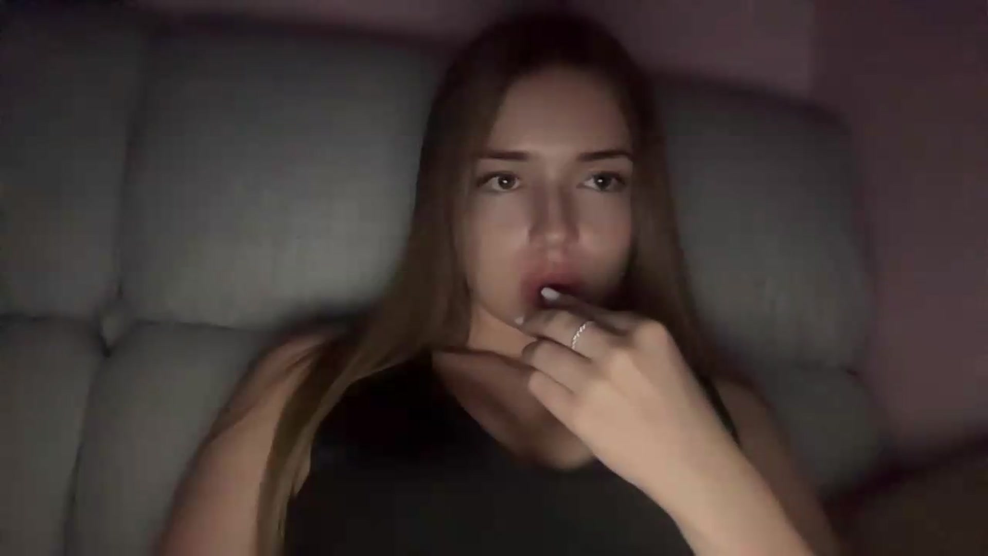 Gallery image thumbnail from ChloeeStar's myfreecams stream on, 08/11/2026, 18:06 image 6 of 20