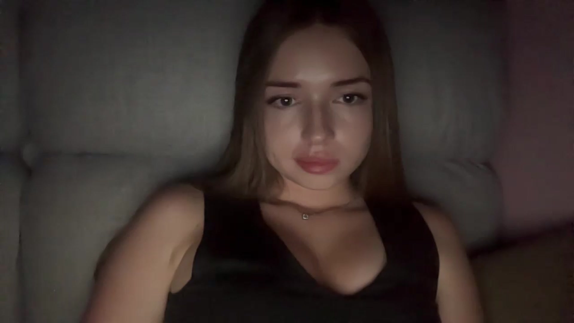 Gallery image thumbnail from ChloeeStar's myfreecams stream on, 08/11/2026, 18:06 image 16 of 20