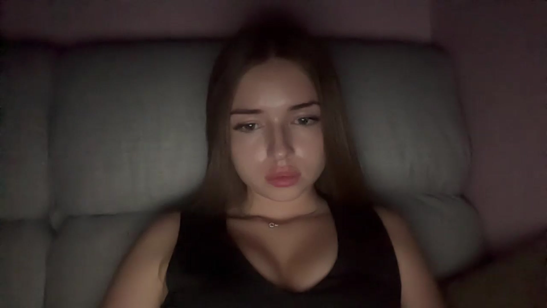Gallery image thumbnail from ChloeeStar's myfreecams stream on, 08/11/2026, 18:06 image 10 of 20