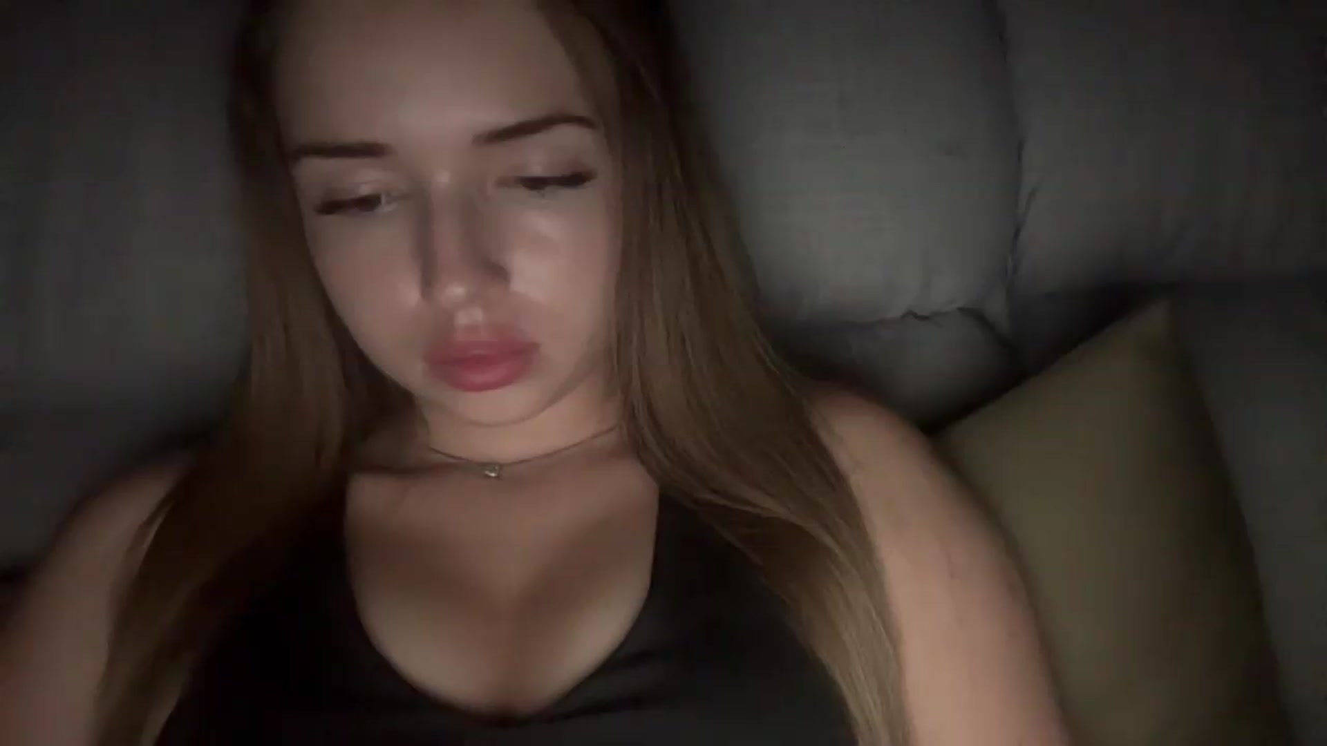 Gallery image thumbnail from ChloeeStar's myfreecams stream on, 08/11/2026, 20:54 image 17 of 20
