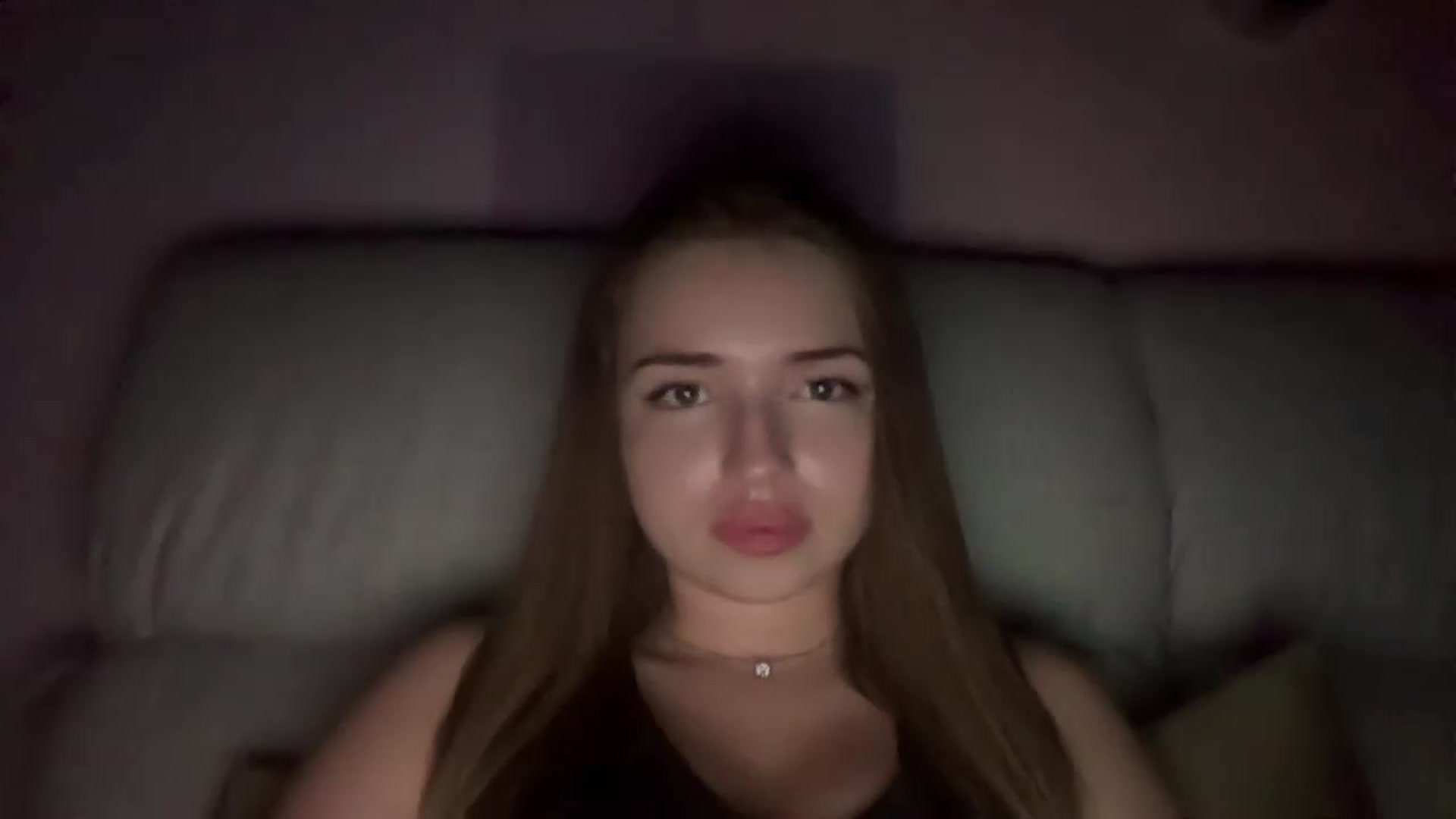Gallery image thumbnail from ChloeeStar's myfreecams stream on, 08/11/2026, 20:54 image 4 of 20