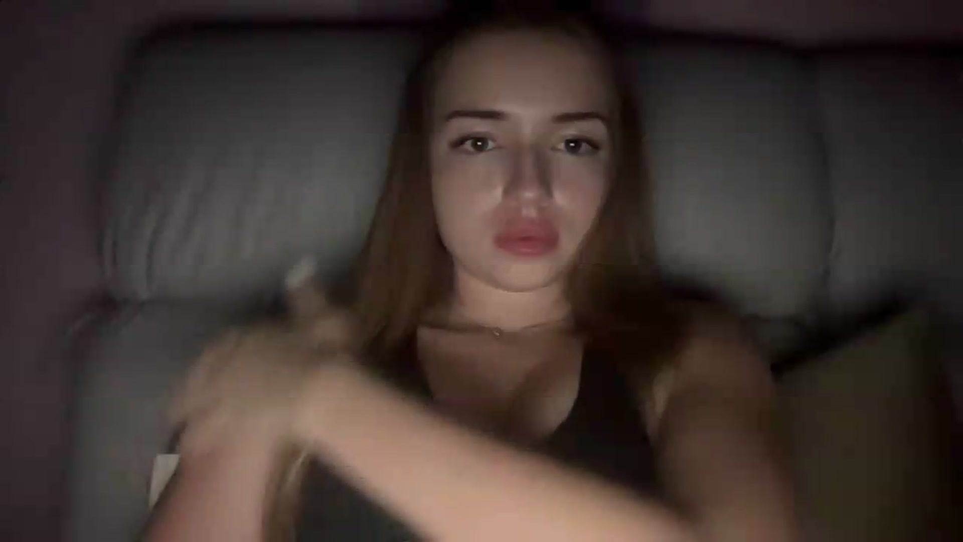 Gallery image thumbnail from ChloeeStar's myfreecams stream on, 08/11/2026, 20:54 image 13 of 20