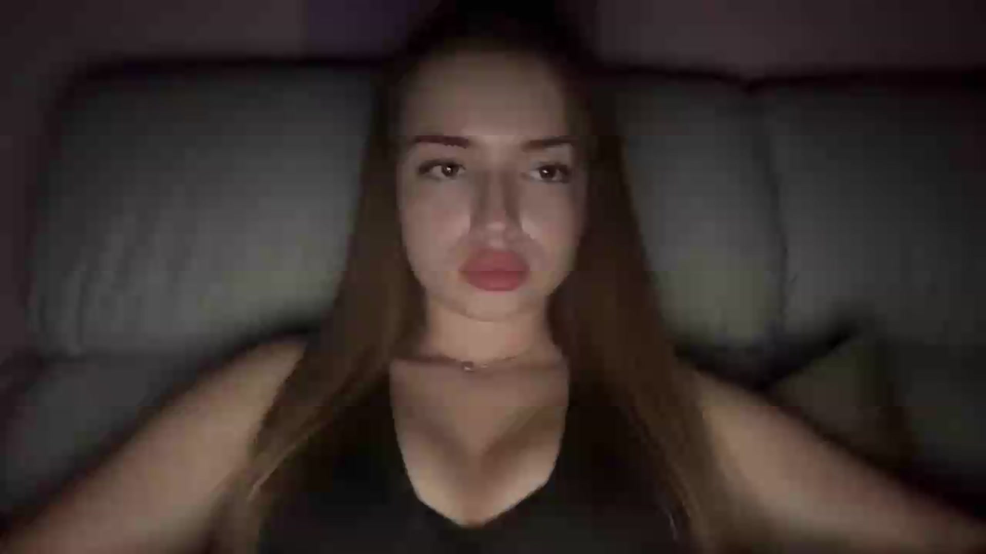Gallery image thumbnail from ChloeeStar's myfreecams stream on, 08/11/2026, 20:54 image 6 of 20