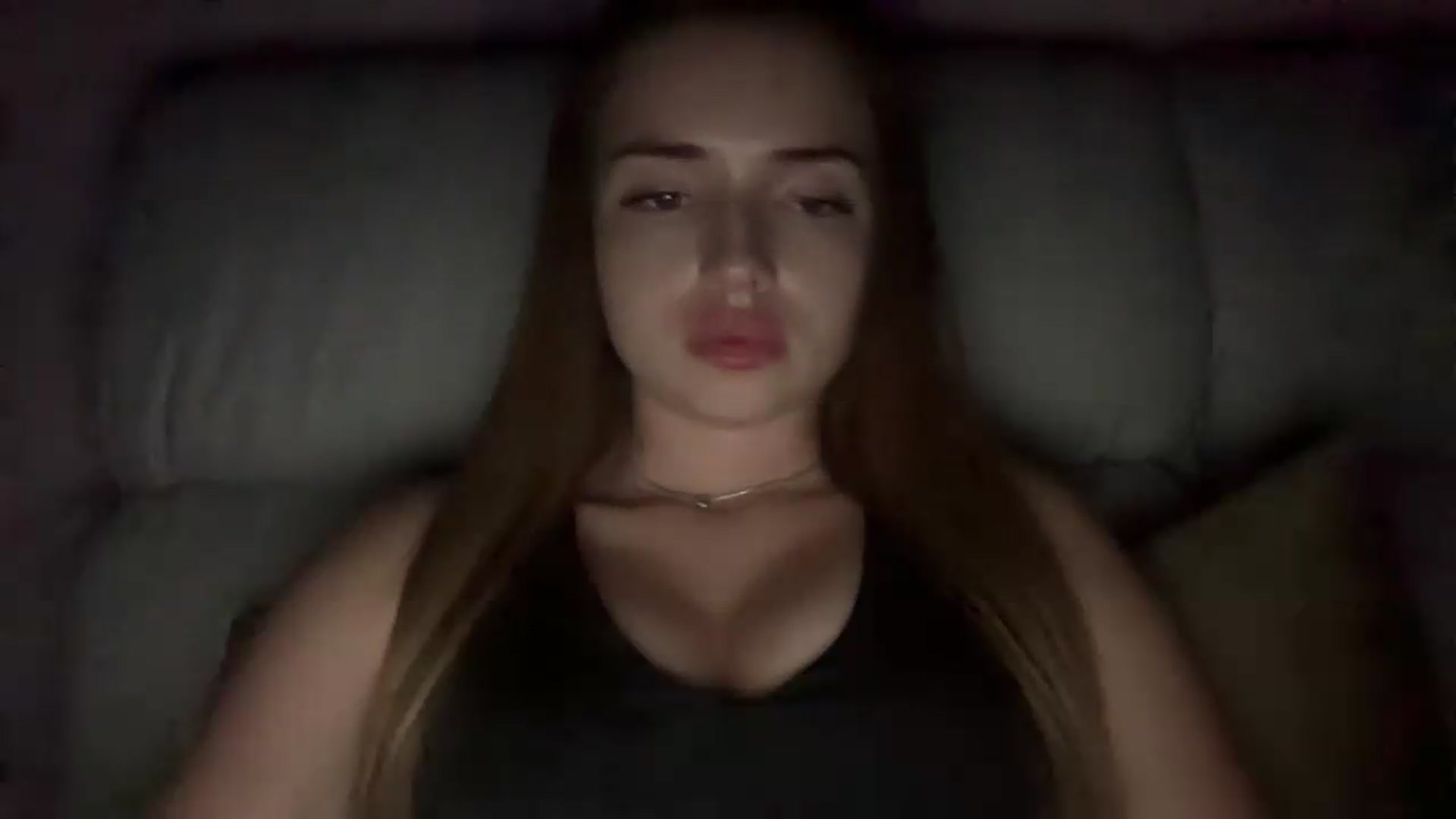 Gallery image thumbnail from ChloeeStar's myfreecams stream on, 08/11/2026, 20:54 image 10 of 20