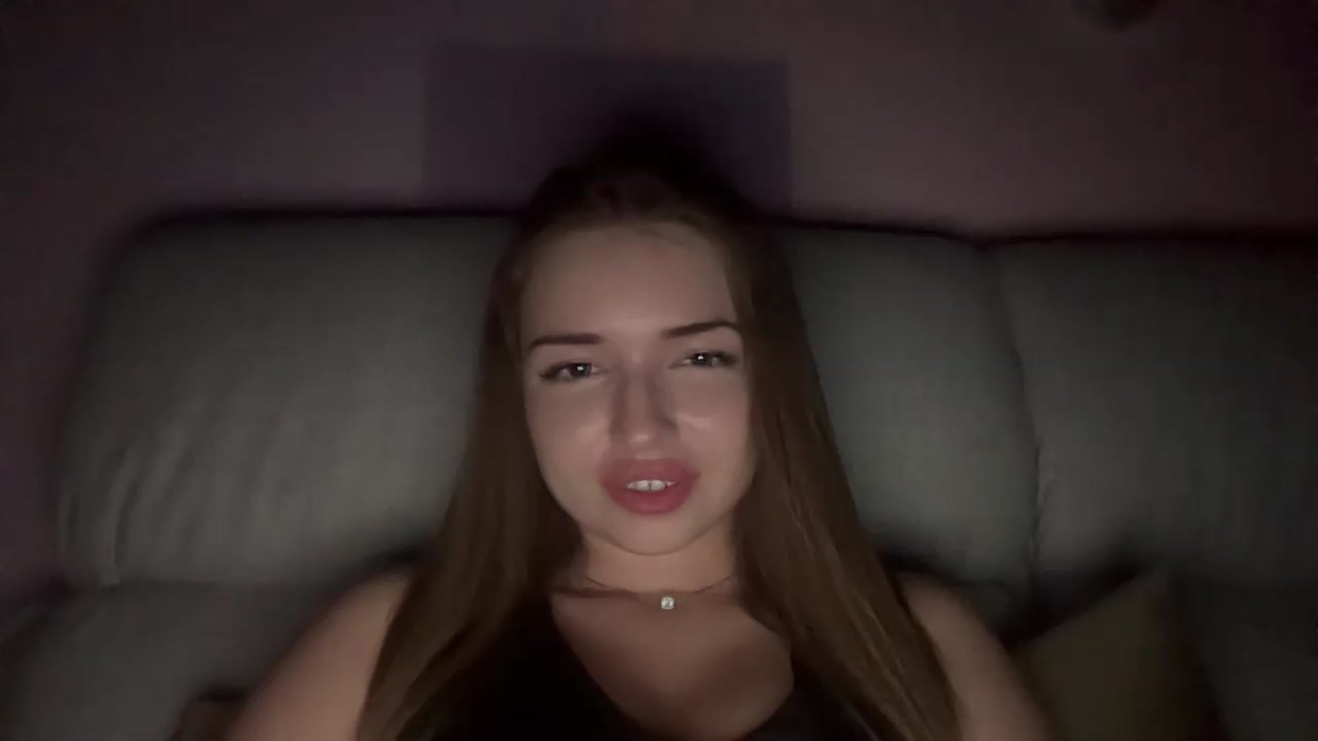 Gallery image thumbnail from ChloeeStar's myfreecams stream on, 08/11/2026, 20:54 image 5 of 20